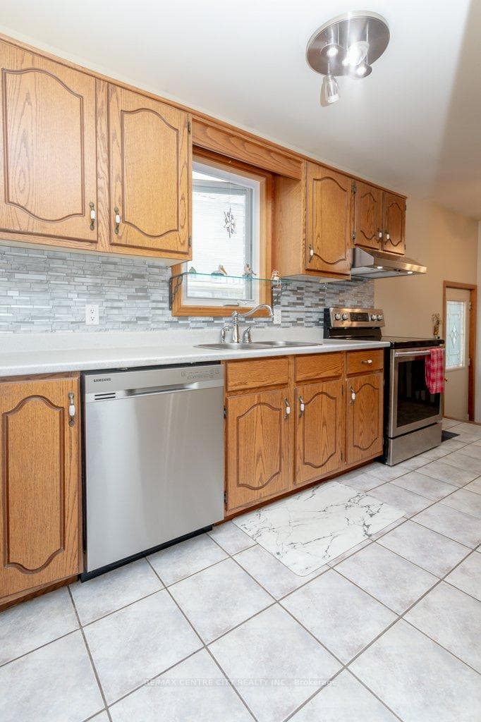 375 Highview Drive photo 12