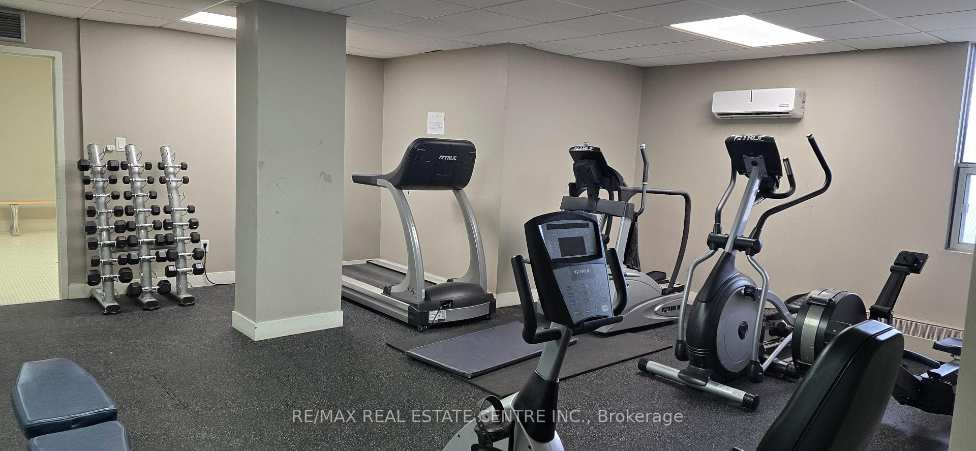 45 Sunrise Avenue Unit 1012 photo 22