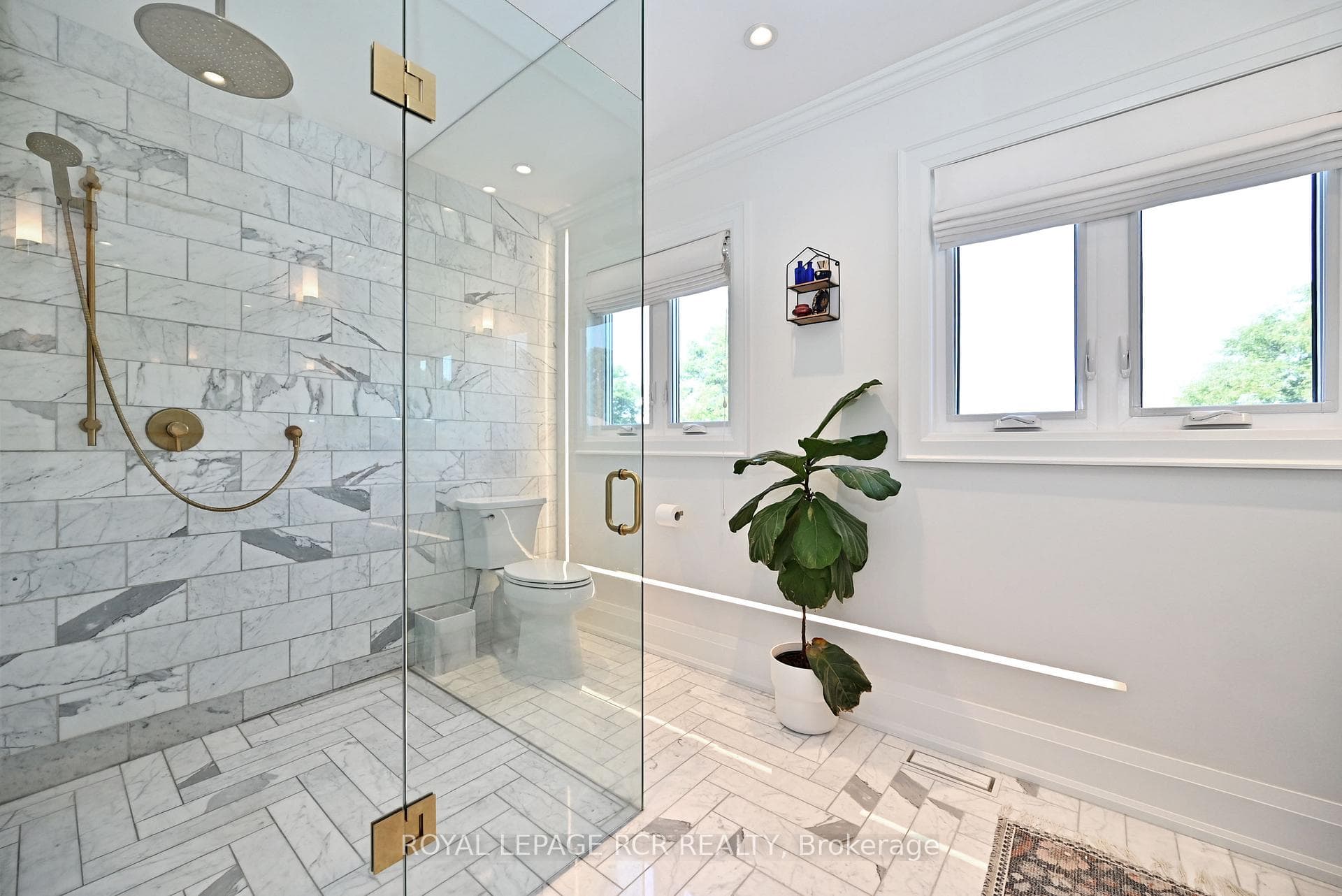15 Hollingshead Drive photo 27
