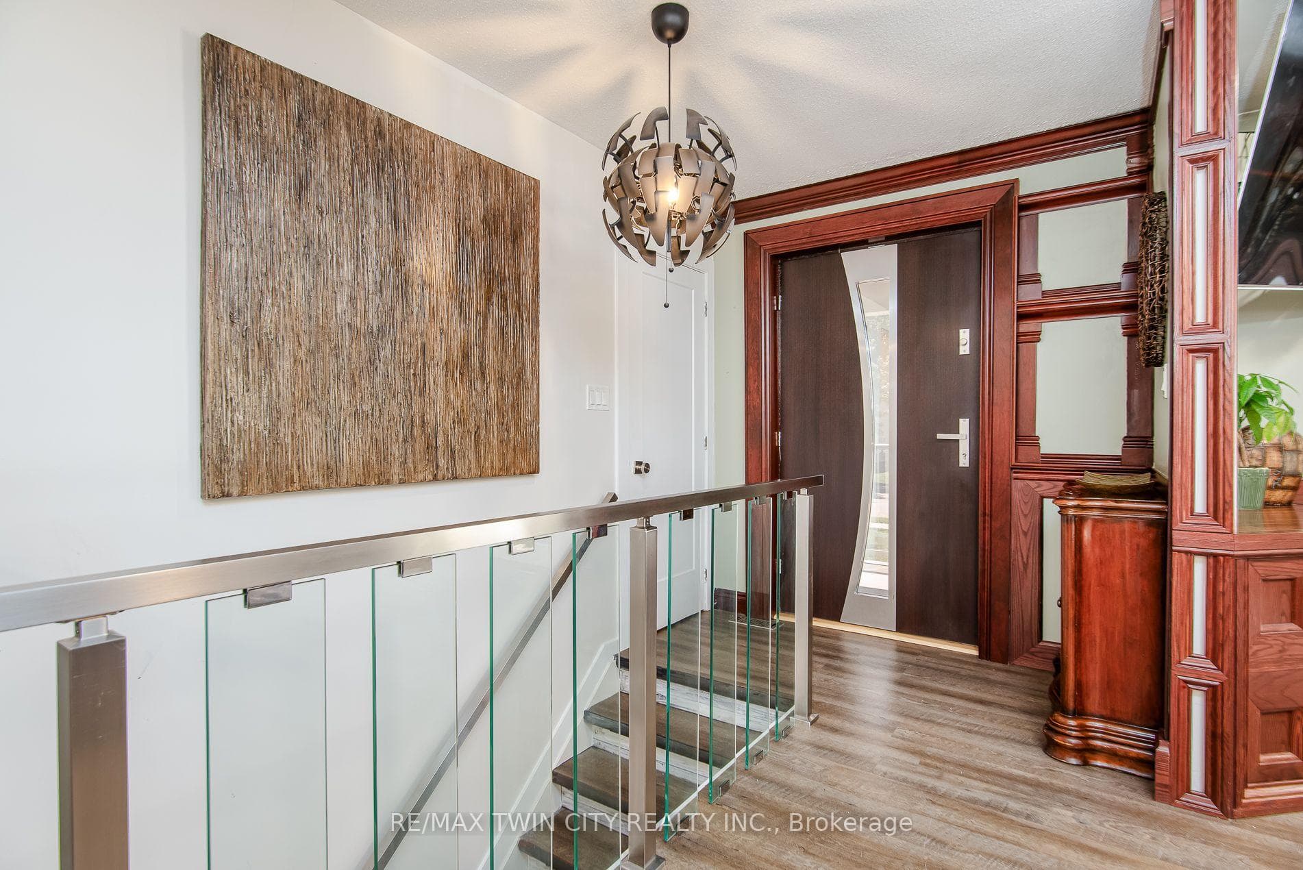 99 John Street photo 6
