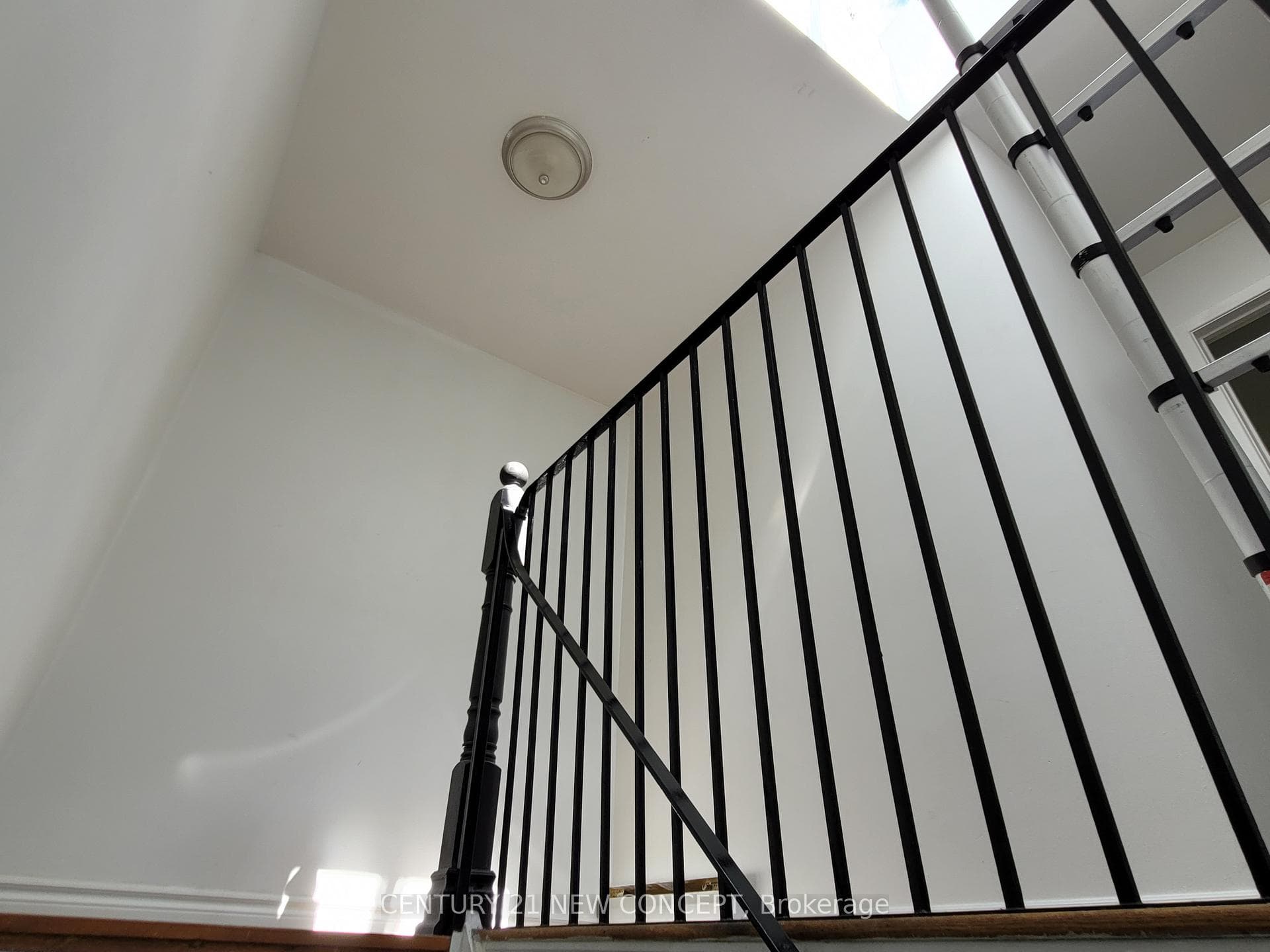 120A Atlantic Avenue Unit A photo 6
