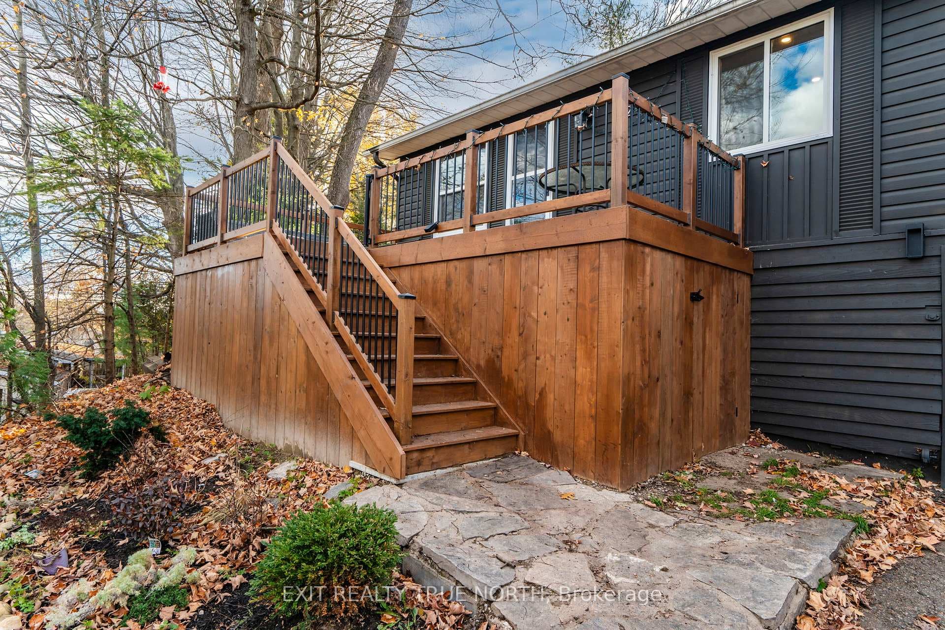 152 Holditch Street photo 3