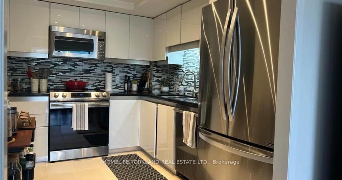 65 Harbour Square Unit 2307 photo 5