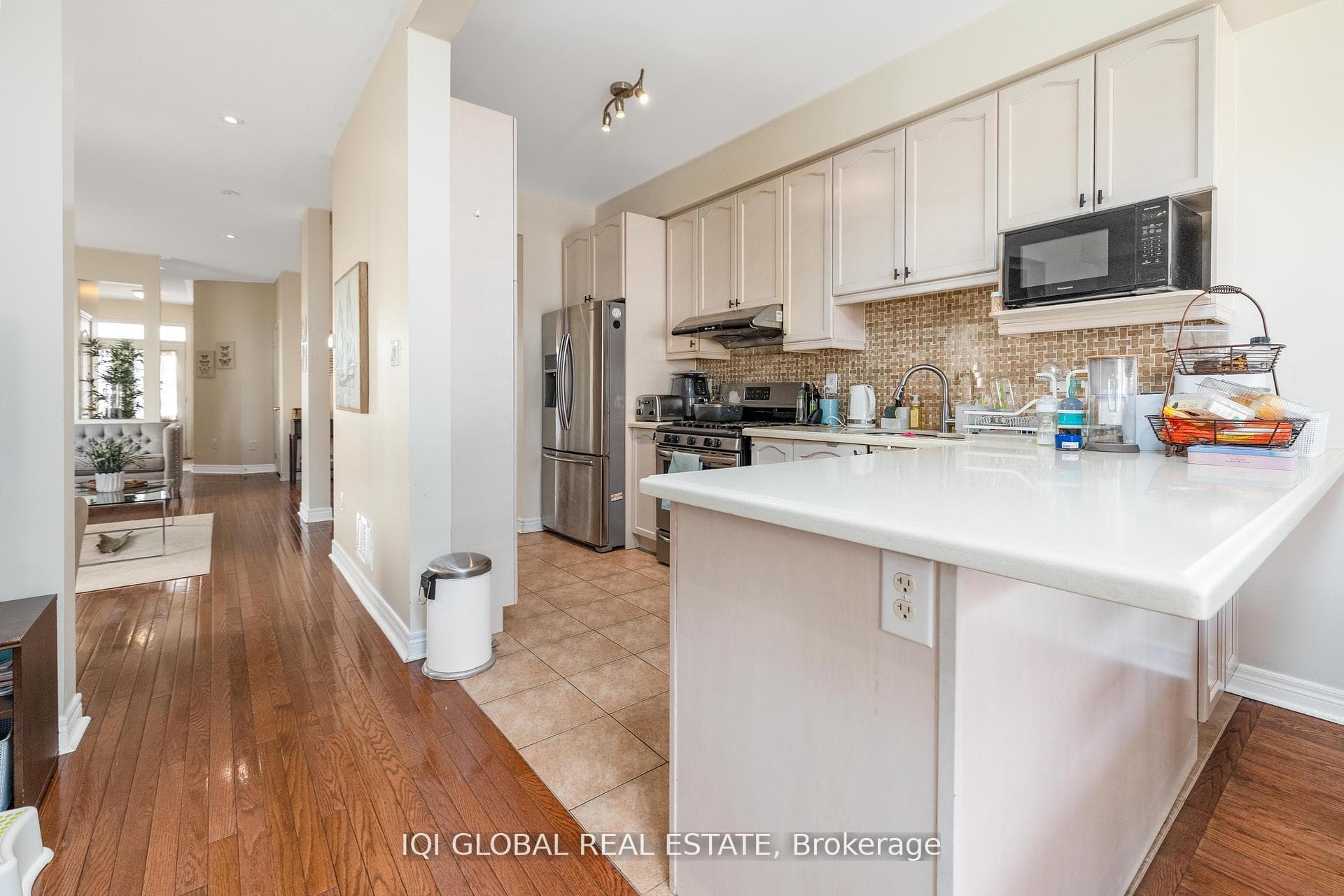 7493 Saint Barbara Boulevard photo 13