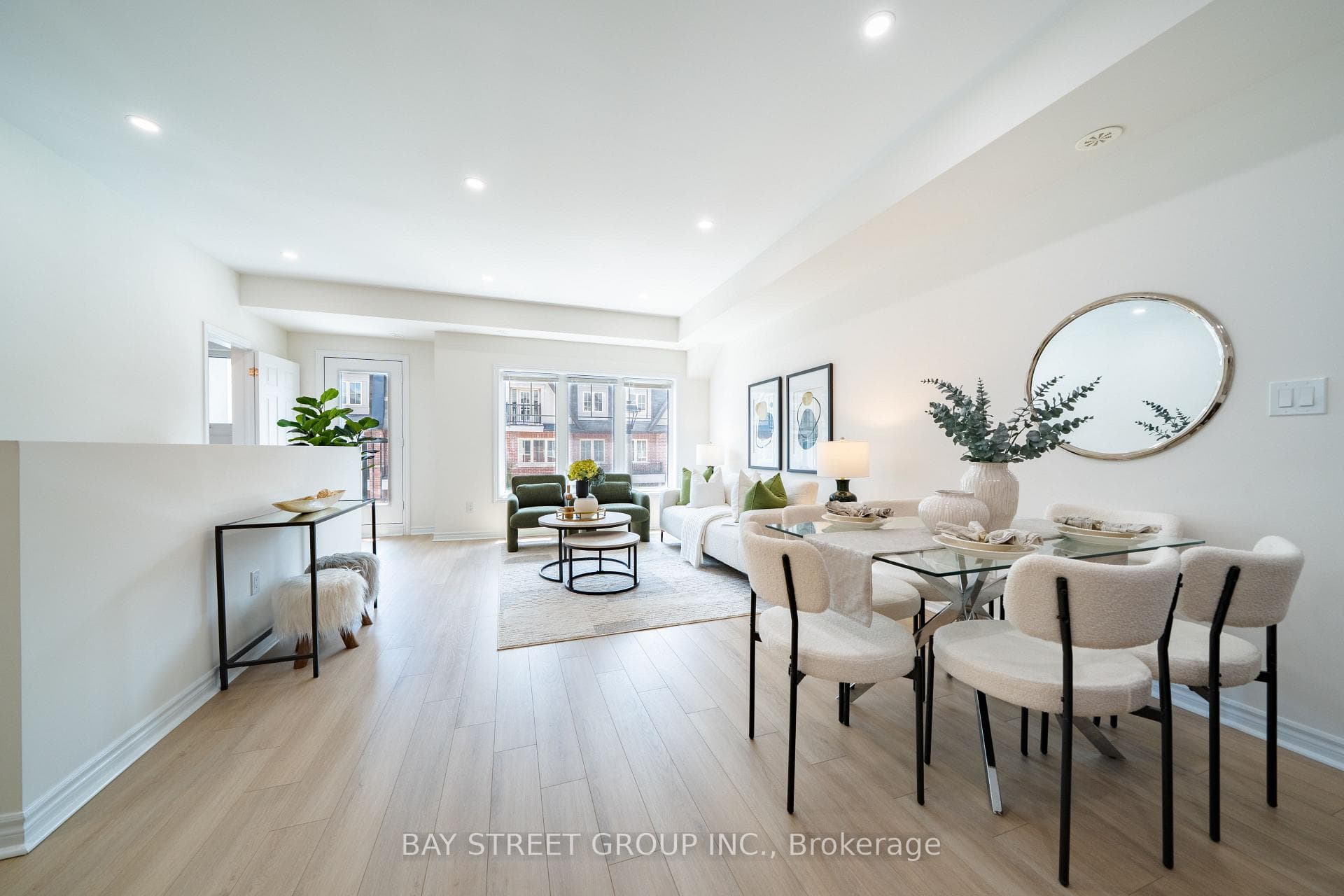 15 Eaton Park Lane Unit 27 photo 5