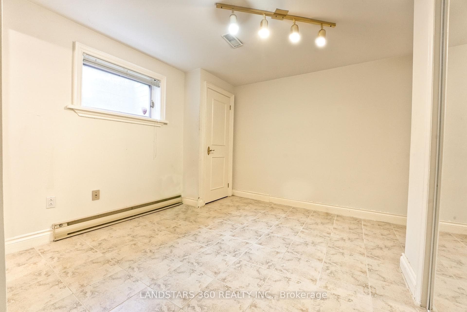 3 Shady Oaks Crescent photo 43