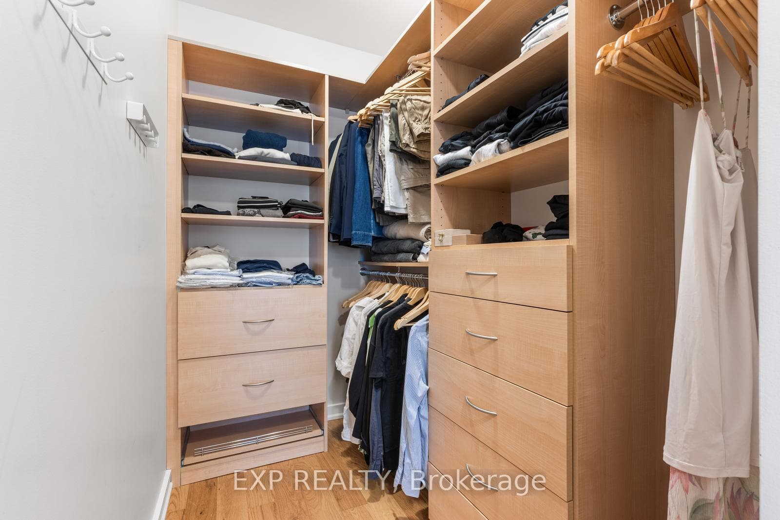 19 Kennedy Avenue photo 17