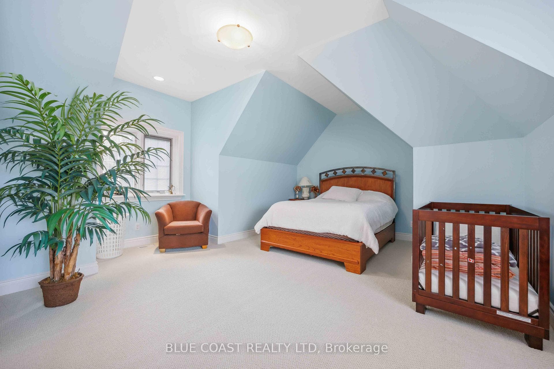 920 Lakeshore Road photo 26