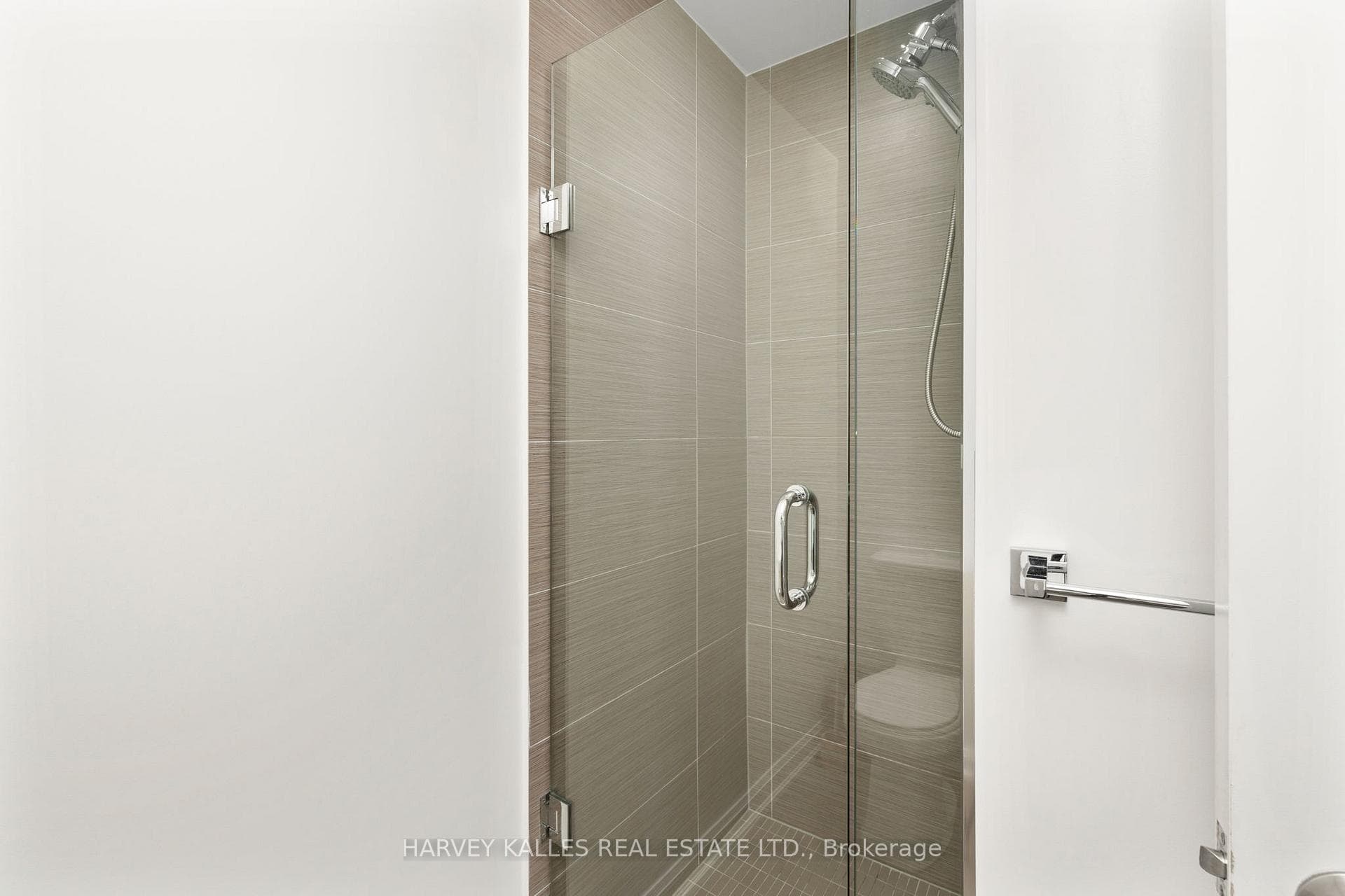 9 Bogert Avenue Unit 1405 photo 15