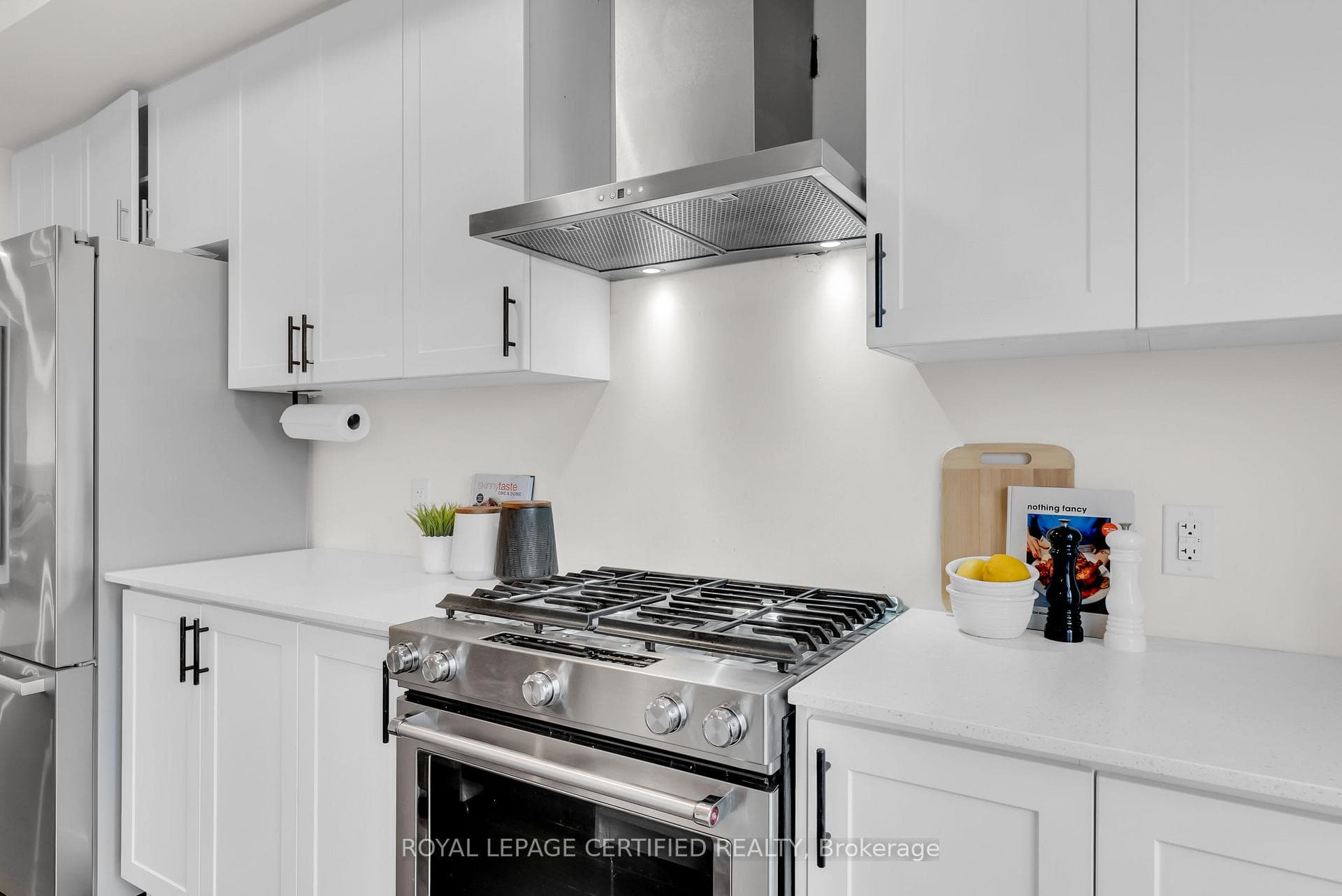 Kitchen Aid Gas Stove & Chimney Baffle Range Hood