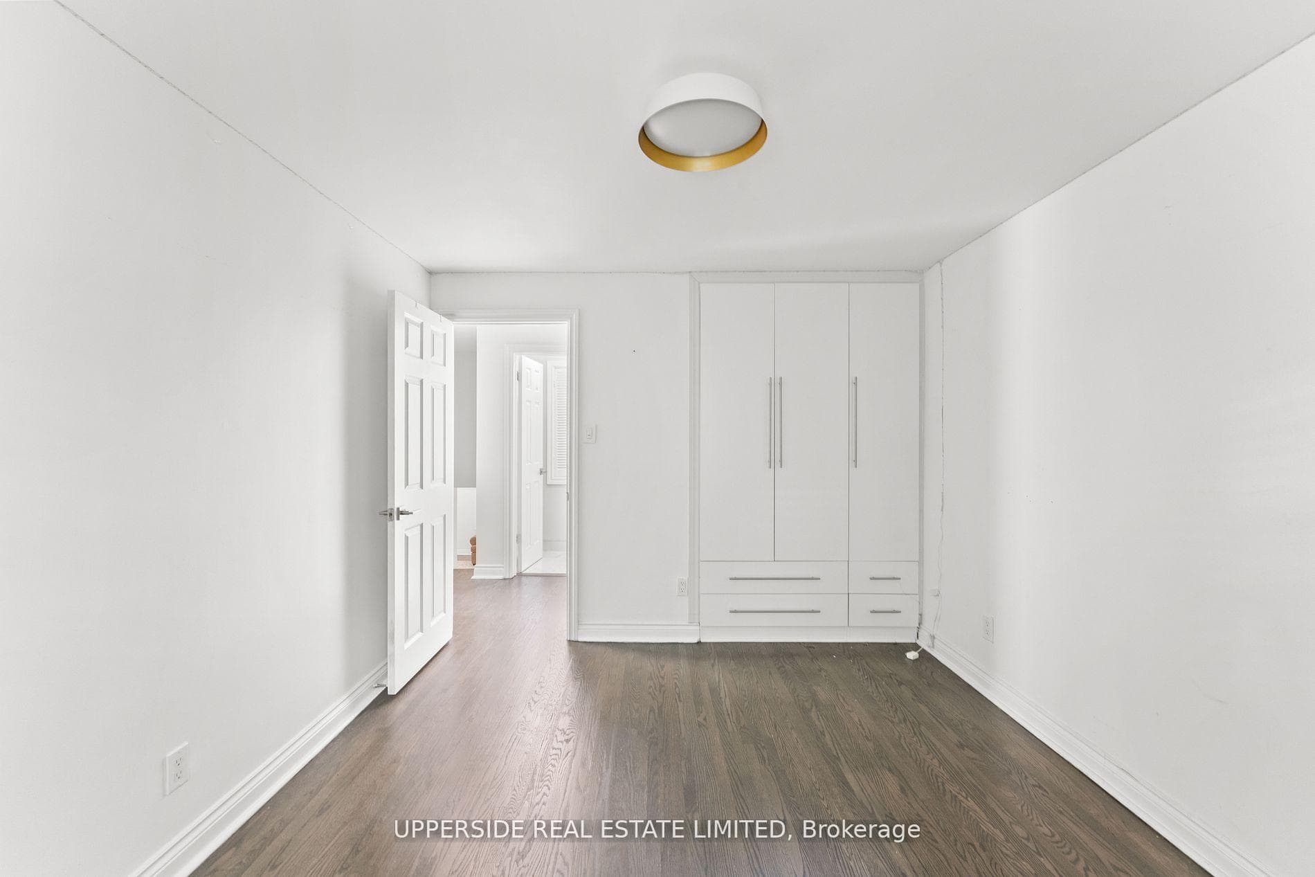 16 Janellan Terrace photo 17