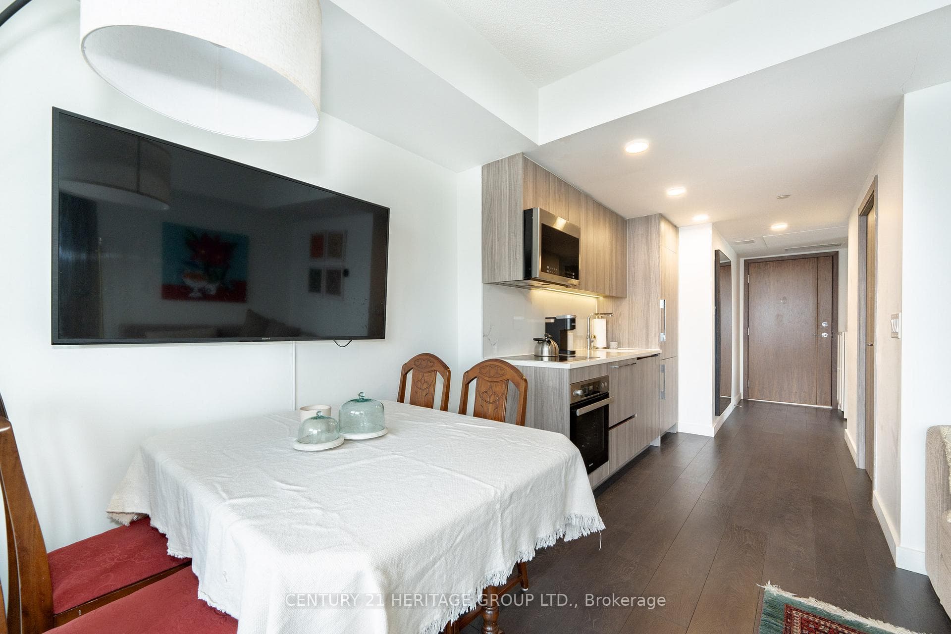 38 Widmer Street Unit 4801 photo 11