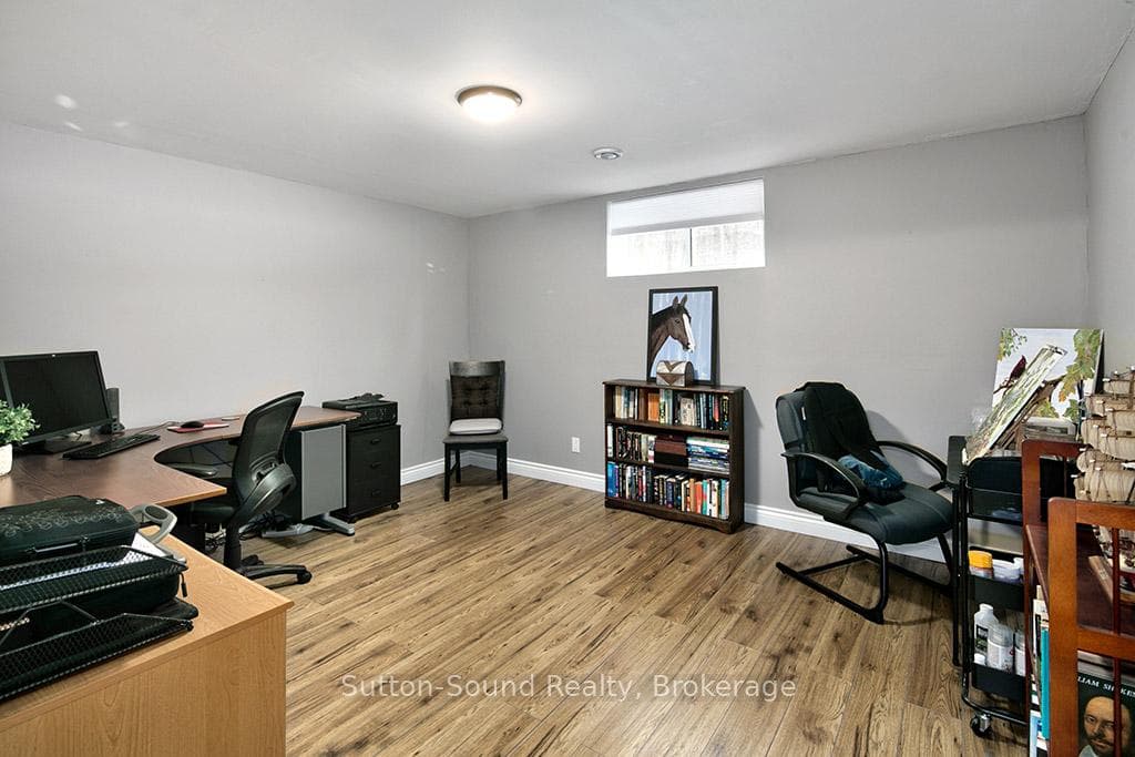 505396 Grey Road 1 Road photo 34
