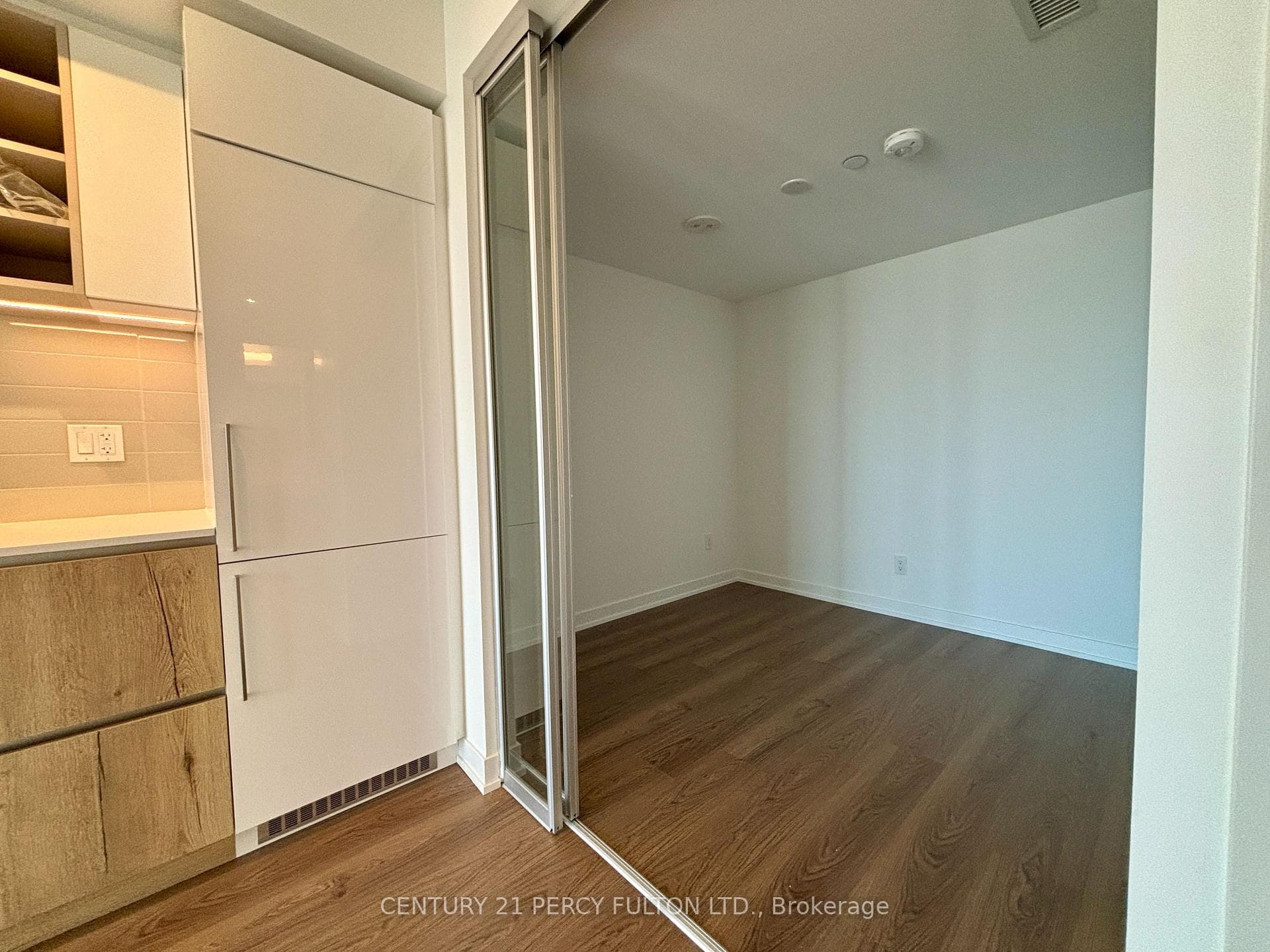 2nd Bedroom with Sliding Door