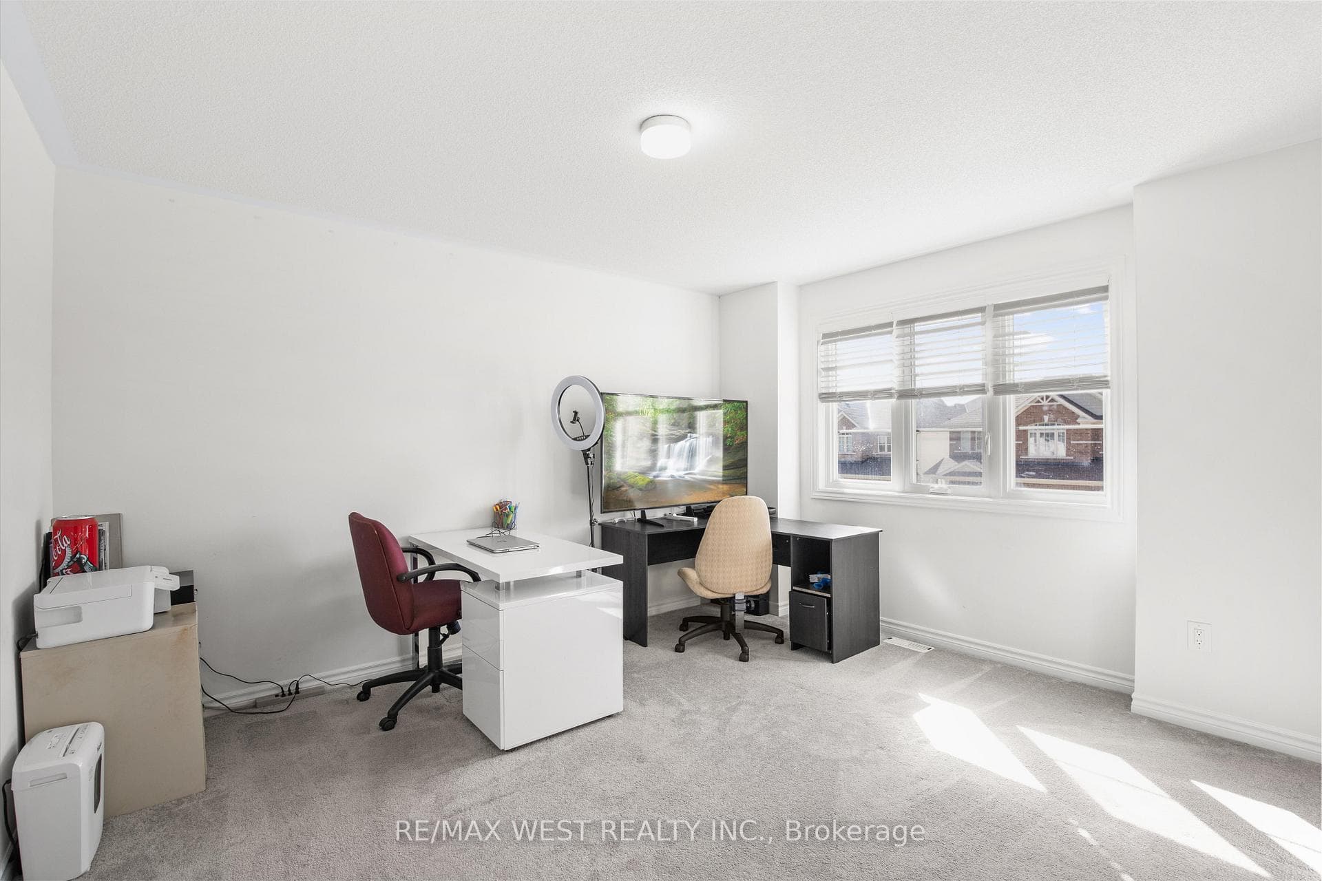 133 Mcfarlane Crescent photo 15