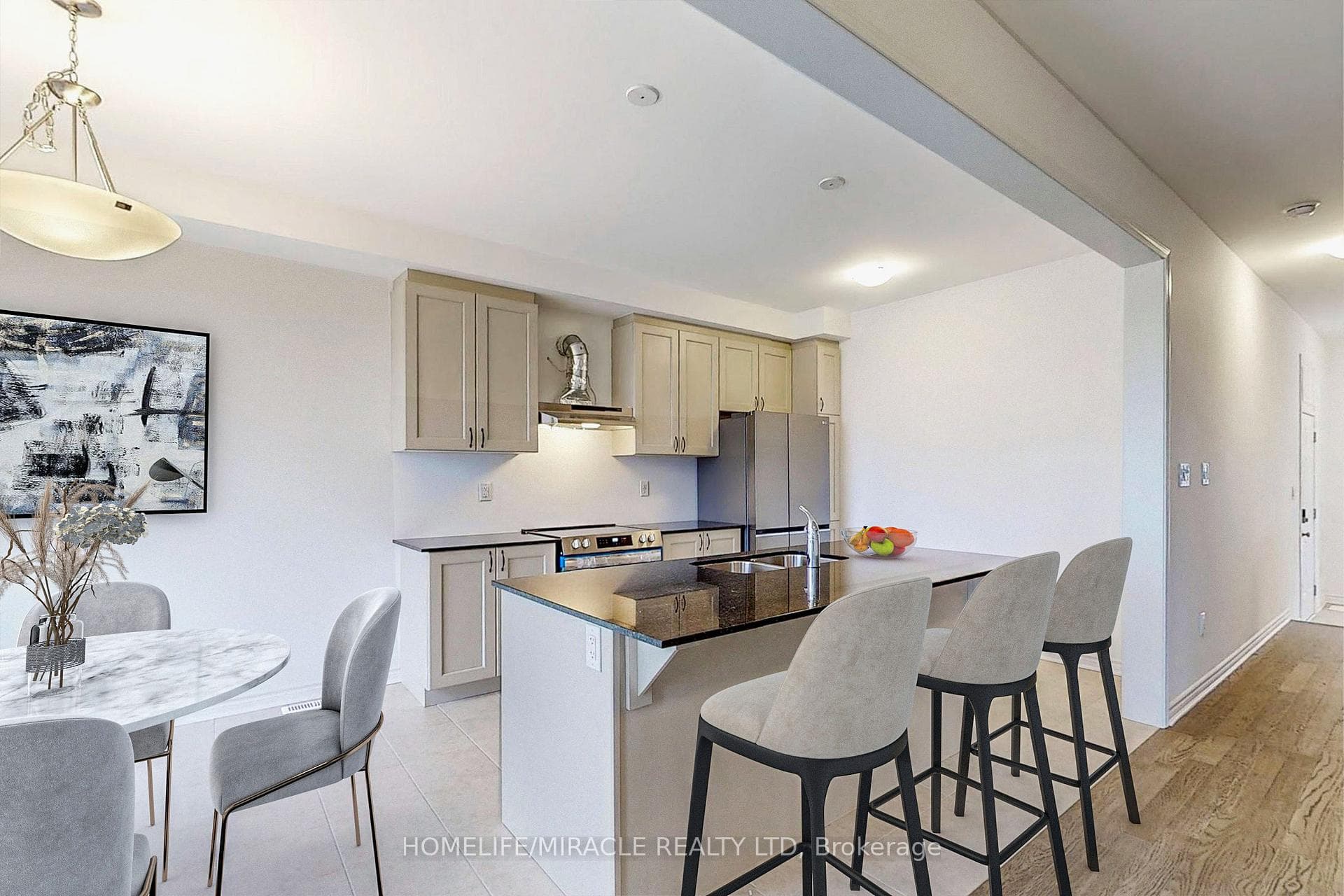 1338 Leriche Way photo 12