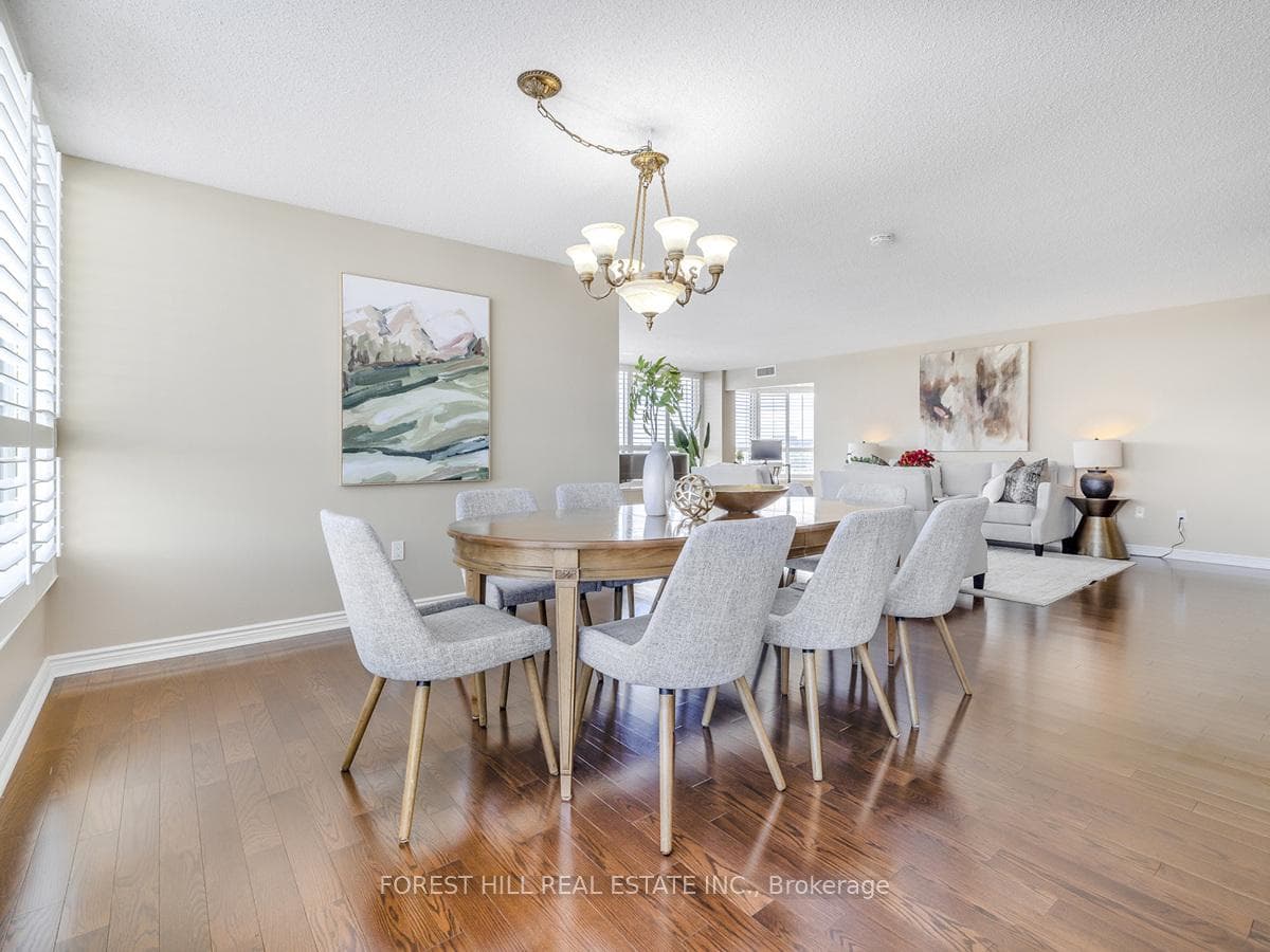 7300 Yonge Street Unit 804 photo 10