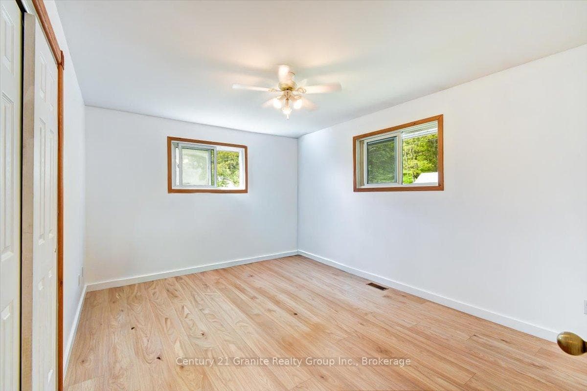 66 Hastings Street photo 17