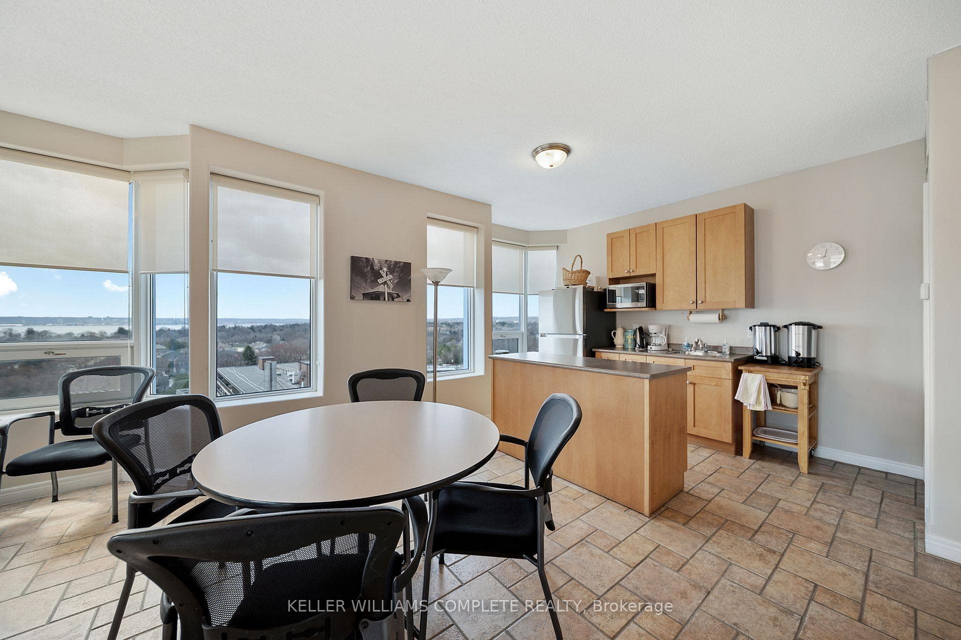 1272 Ontario Street Unit 404 photo 30