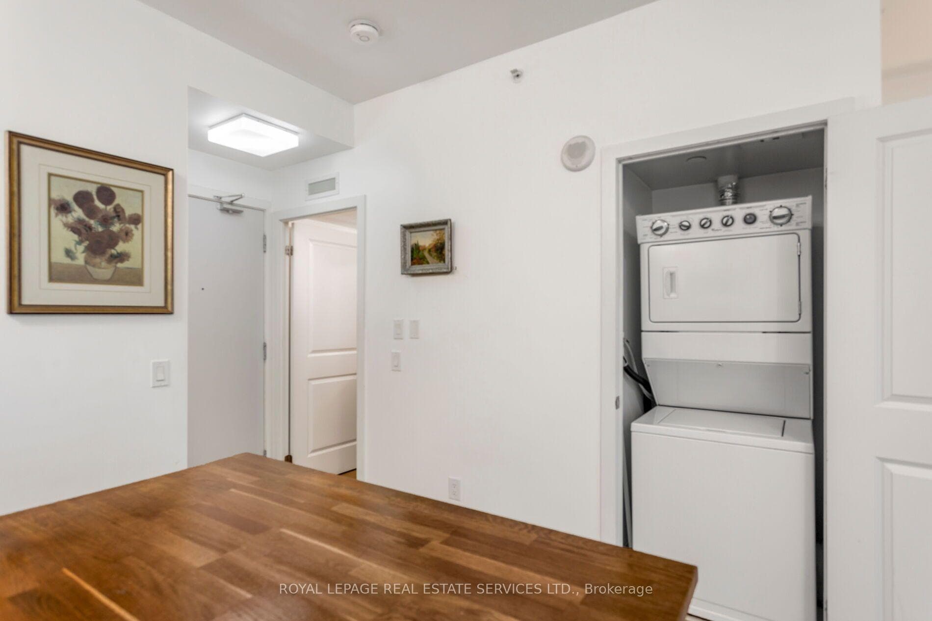 8 Fieldway Road Unit 414 photo 14