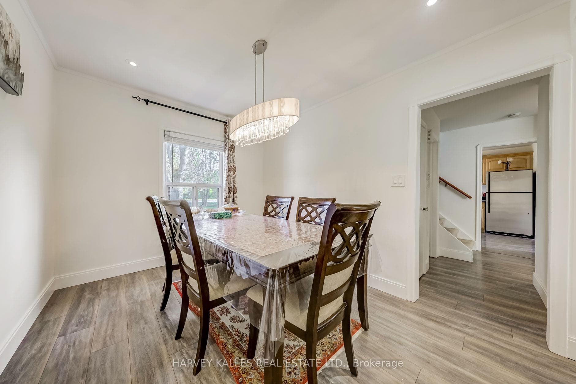 103 Centre Avenue photo 9