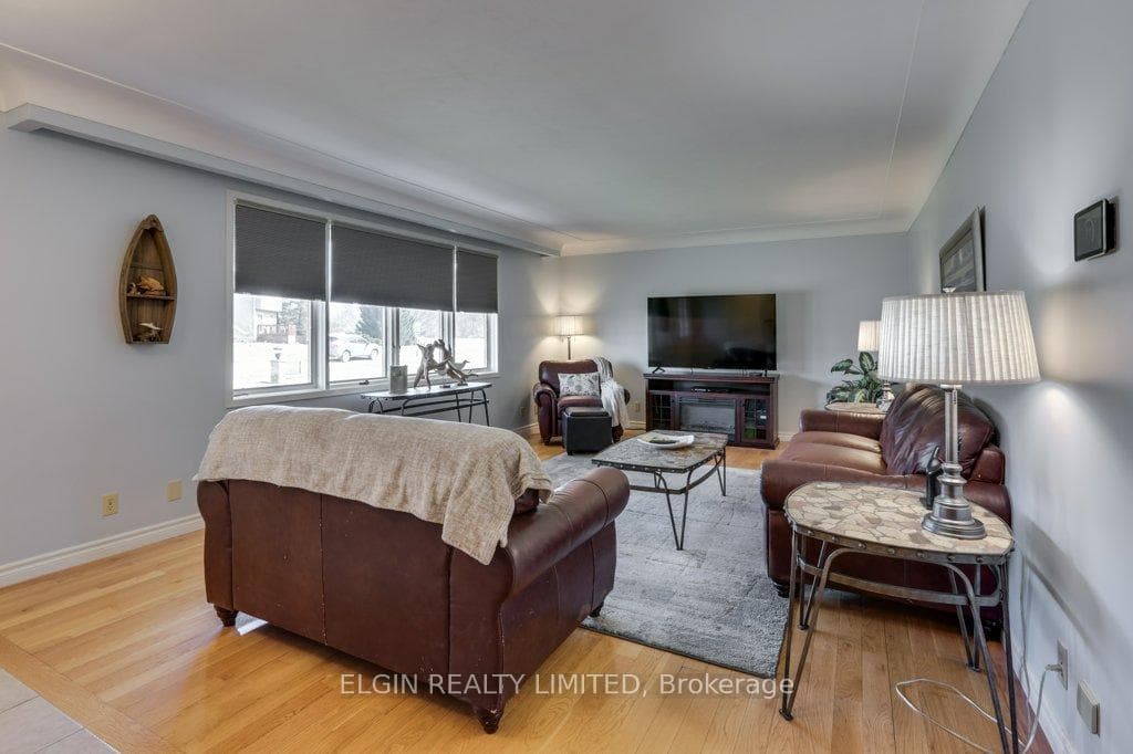 324 Carlow Road photo 8
