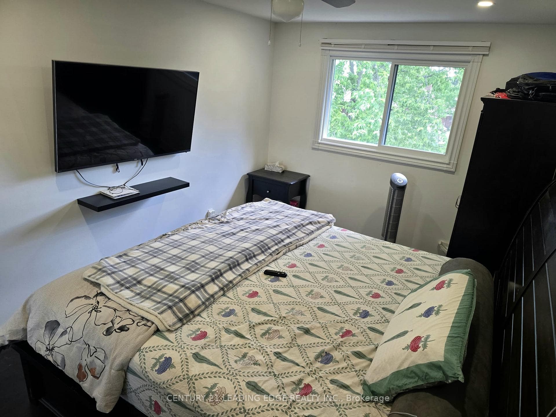 Third Bedroom with Double Closet