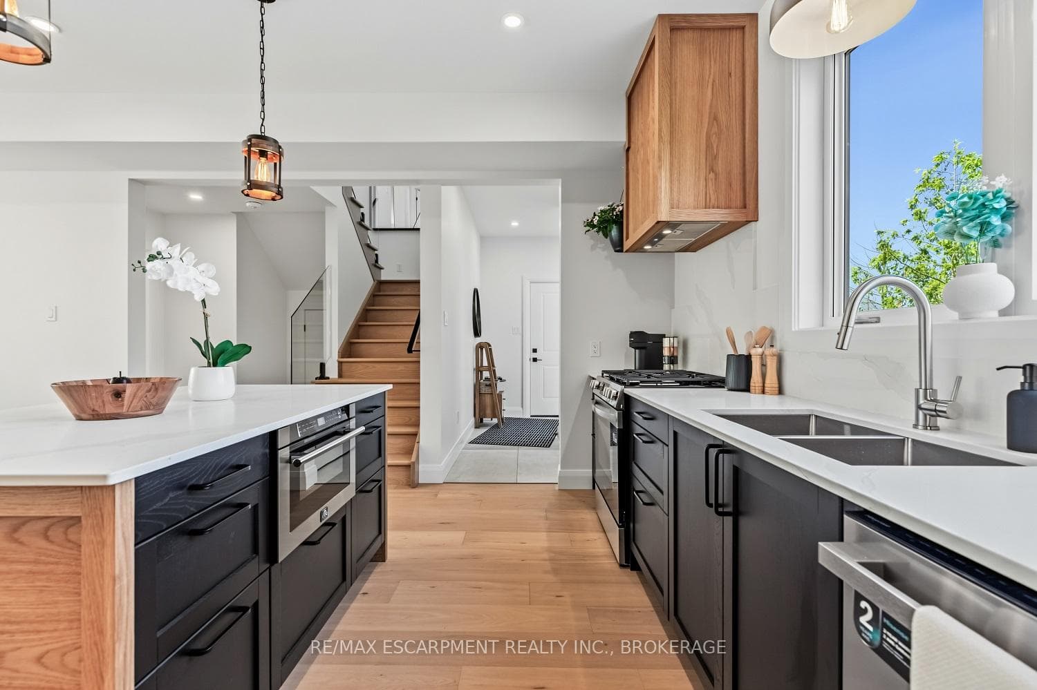 165 Wilson Drive photo 31