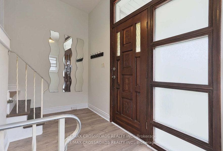 126 Citadel Drive photo 3