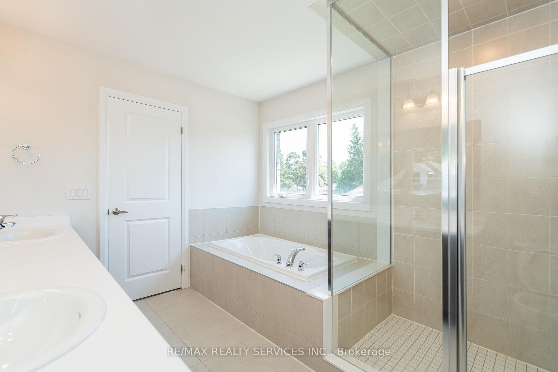 269 dingman Street photo 23