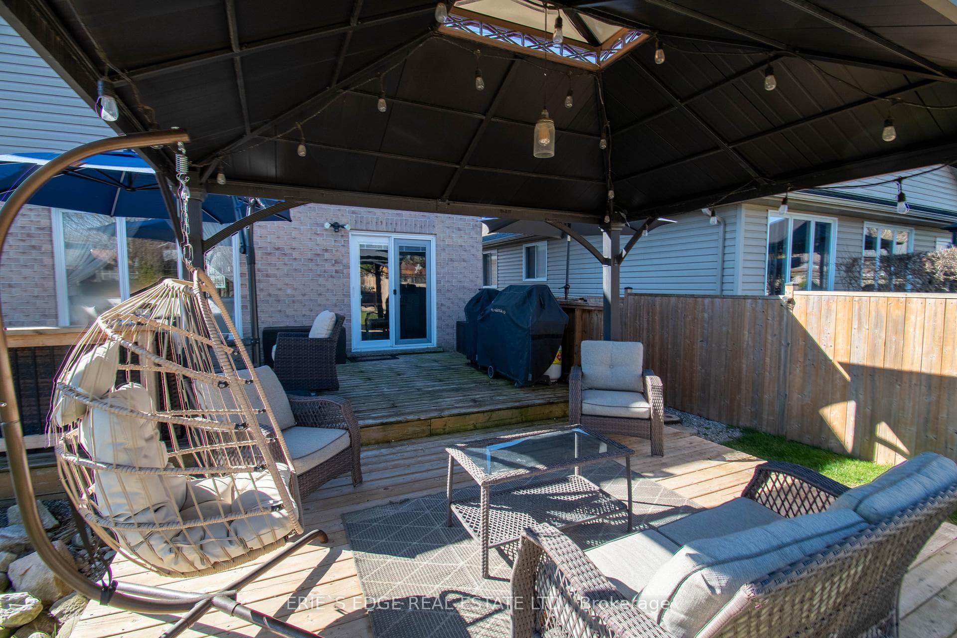 Deck 4
