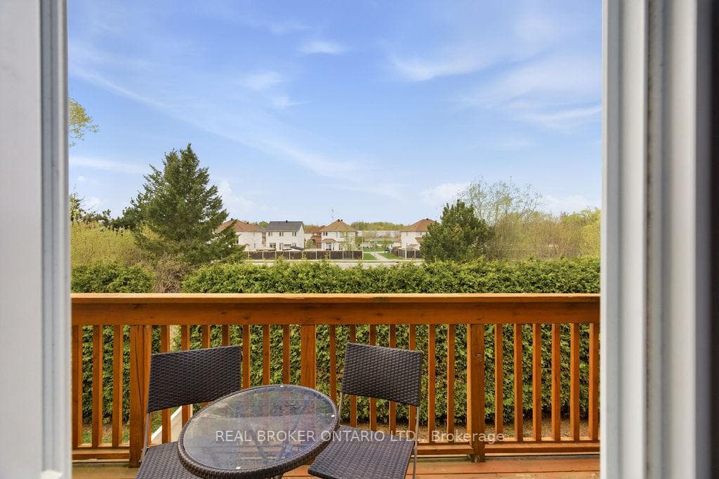51 Haxby Private photo 12