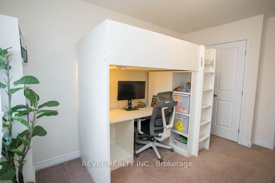 77 Diana Avenue Unit 49 photo 21