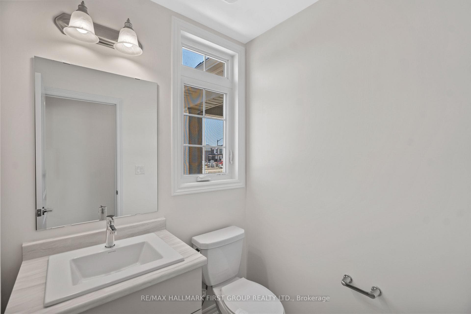 72 Velvet Drive photo 13