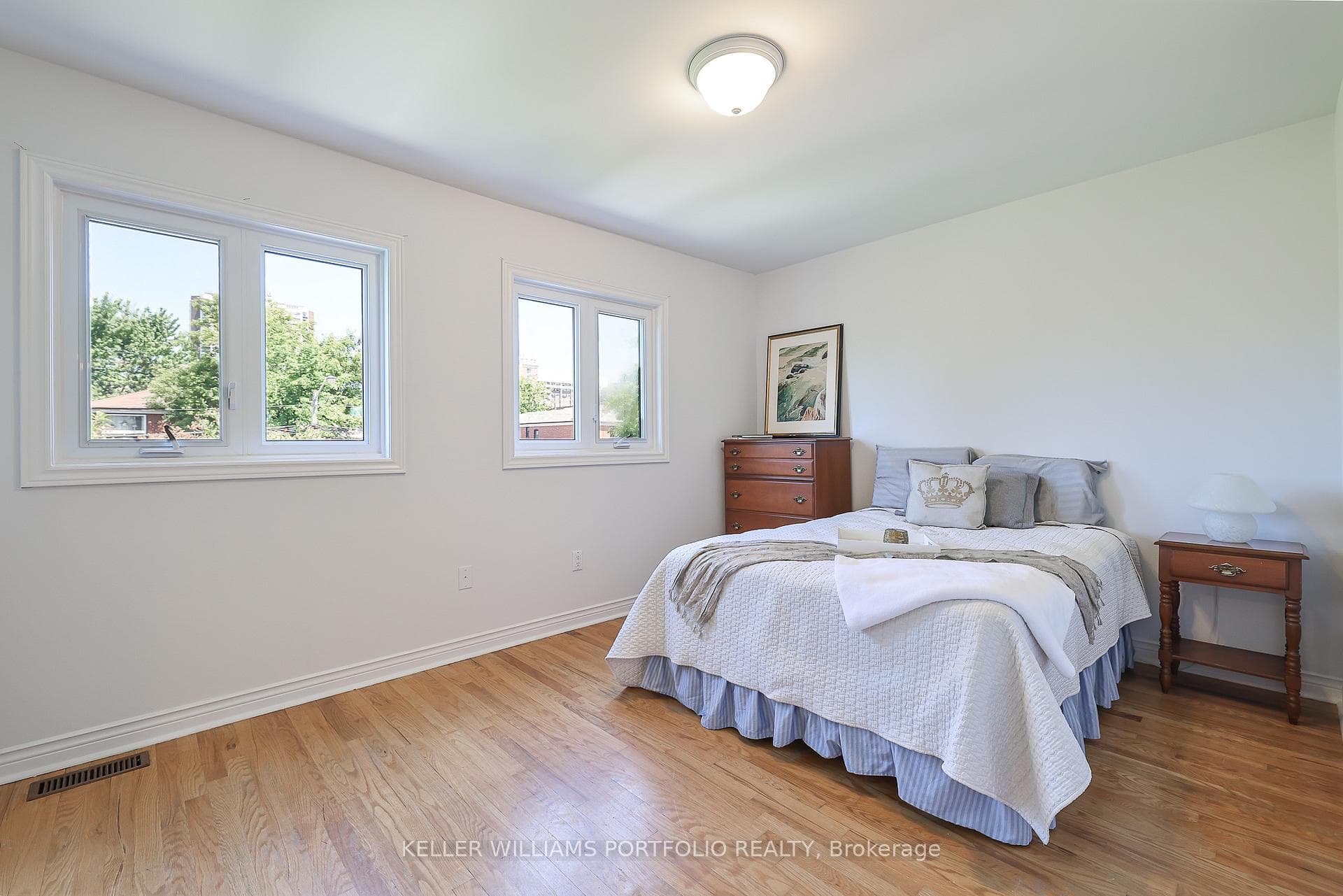 267 Wychwood Avenue photo 11