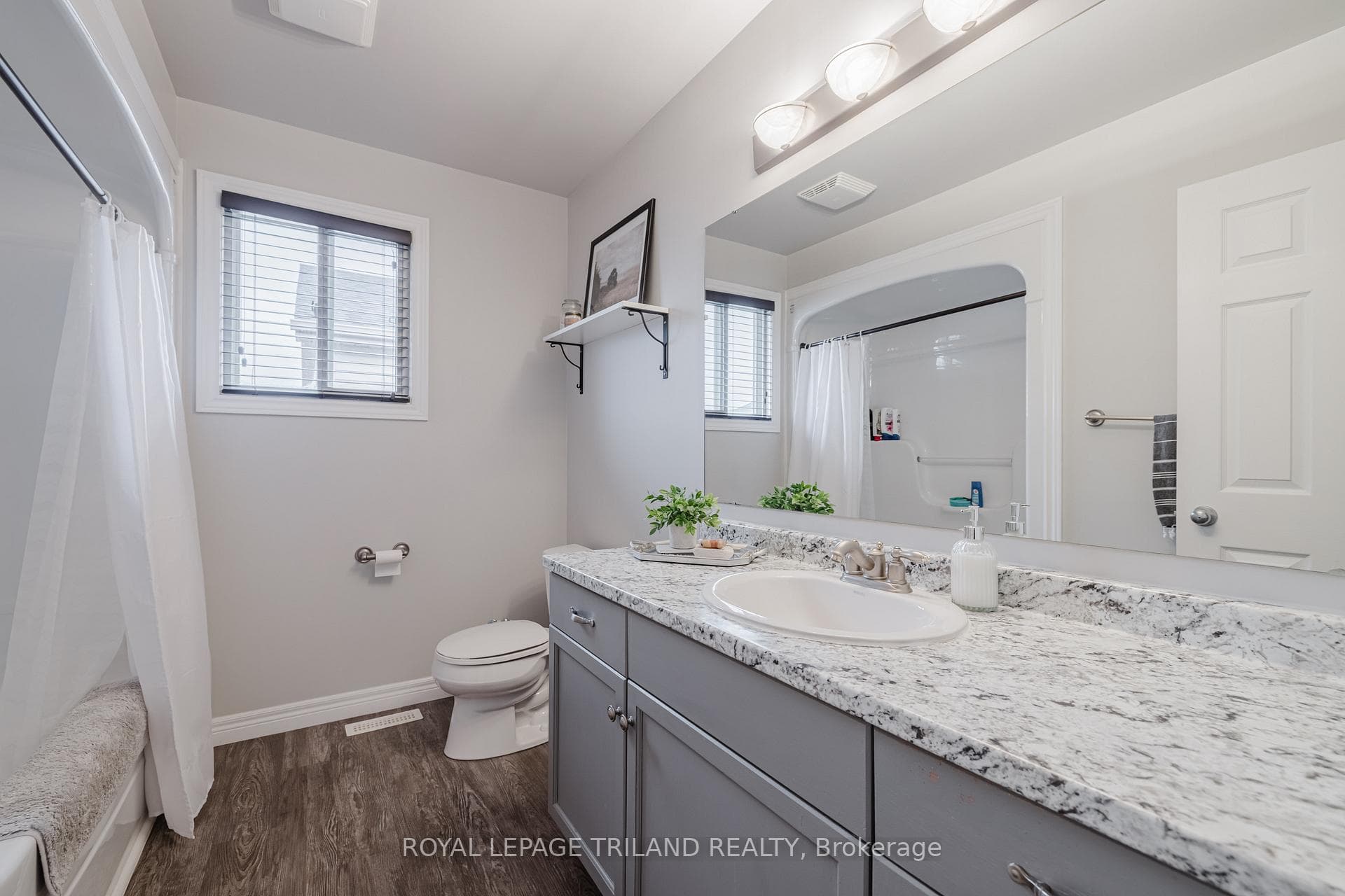 545 Highview Drive photo 23