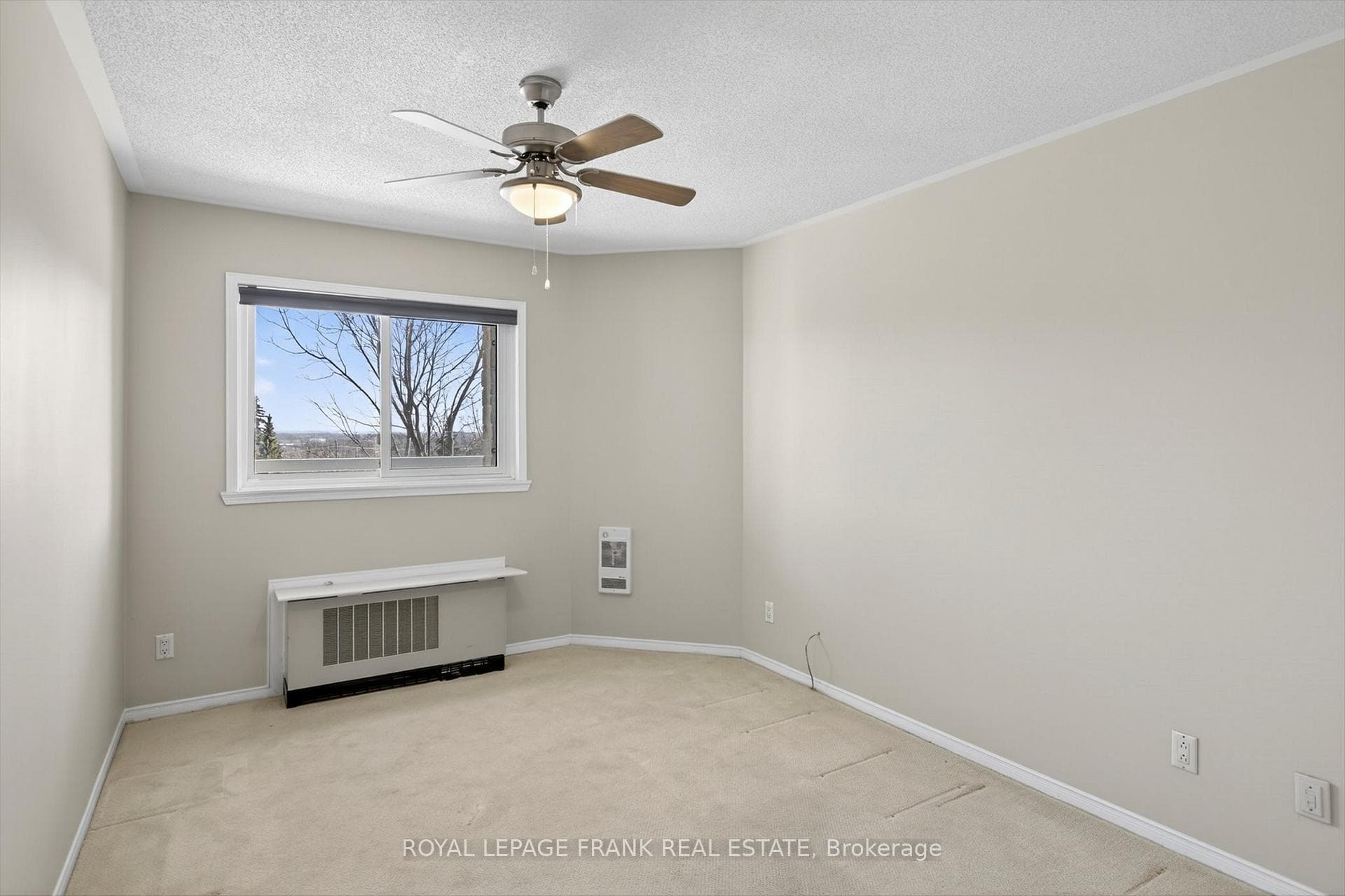 1099 Clonsilla Avenue Unit Bldg C #310 photo 22