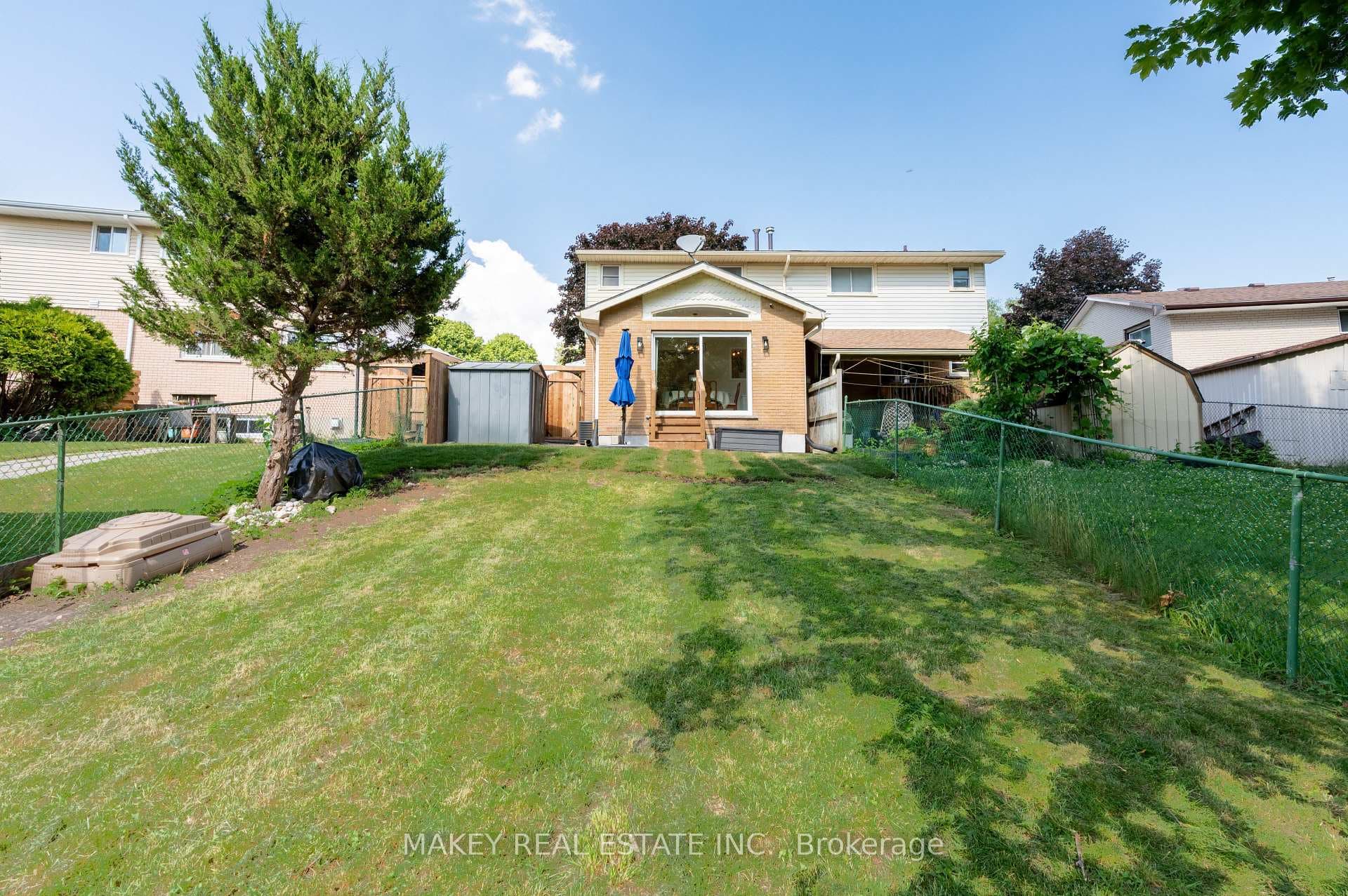410 Odlum Drive photo 38