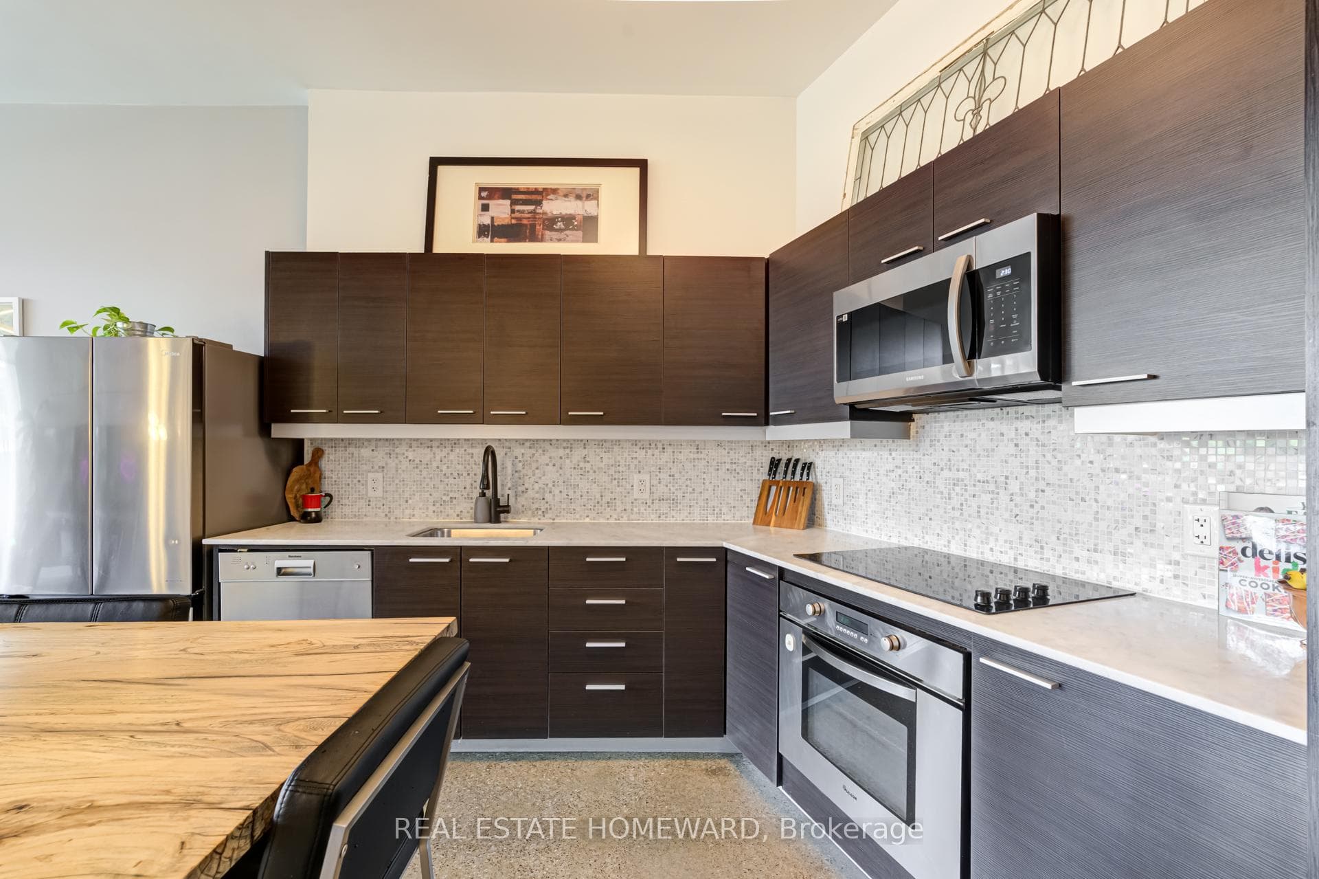 549 King Street Unit 310 photo 9