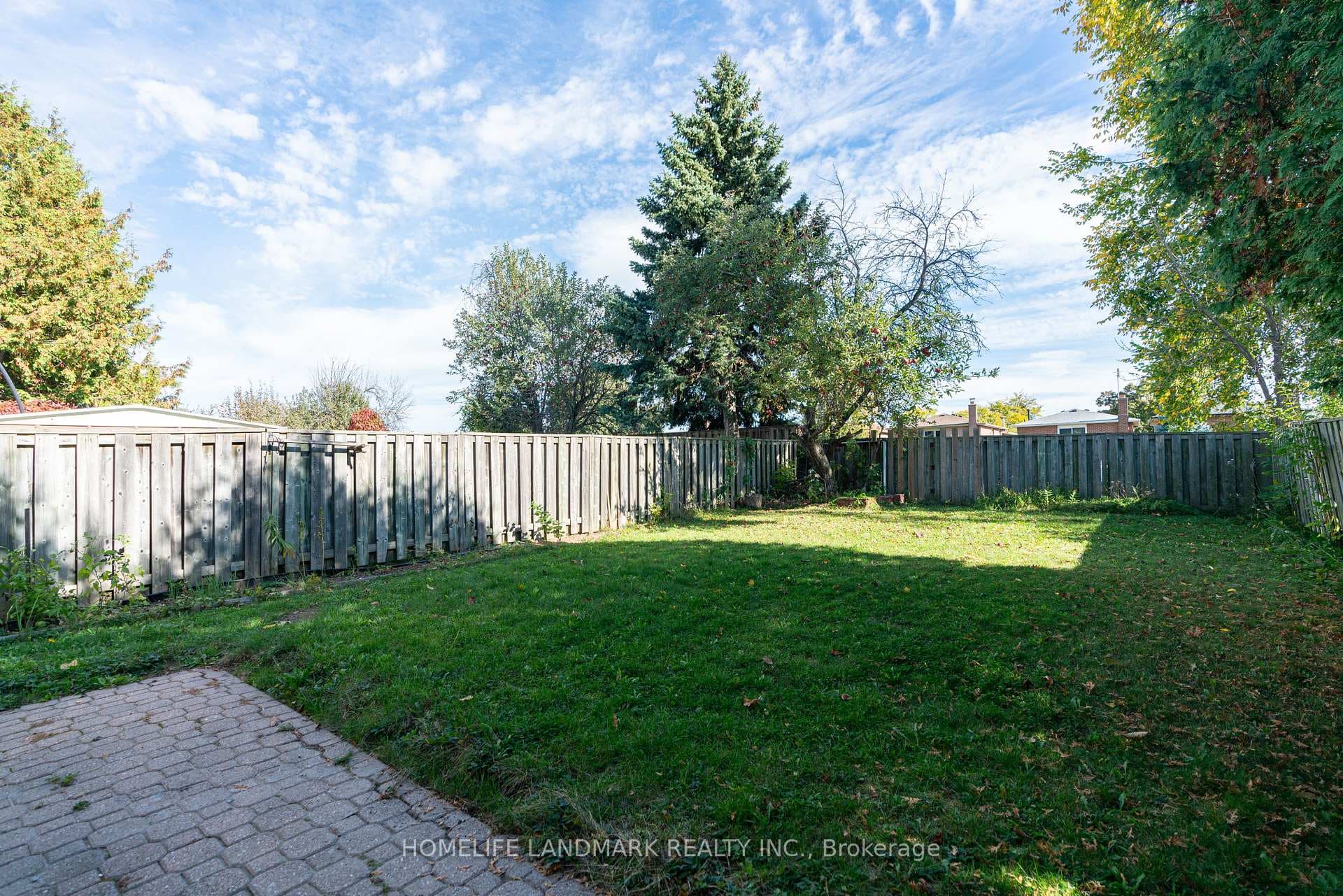 3108 Plum Tree Crescent photo 43