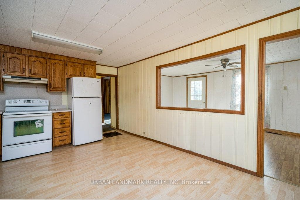 636 Old Marmora Road photo 9