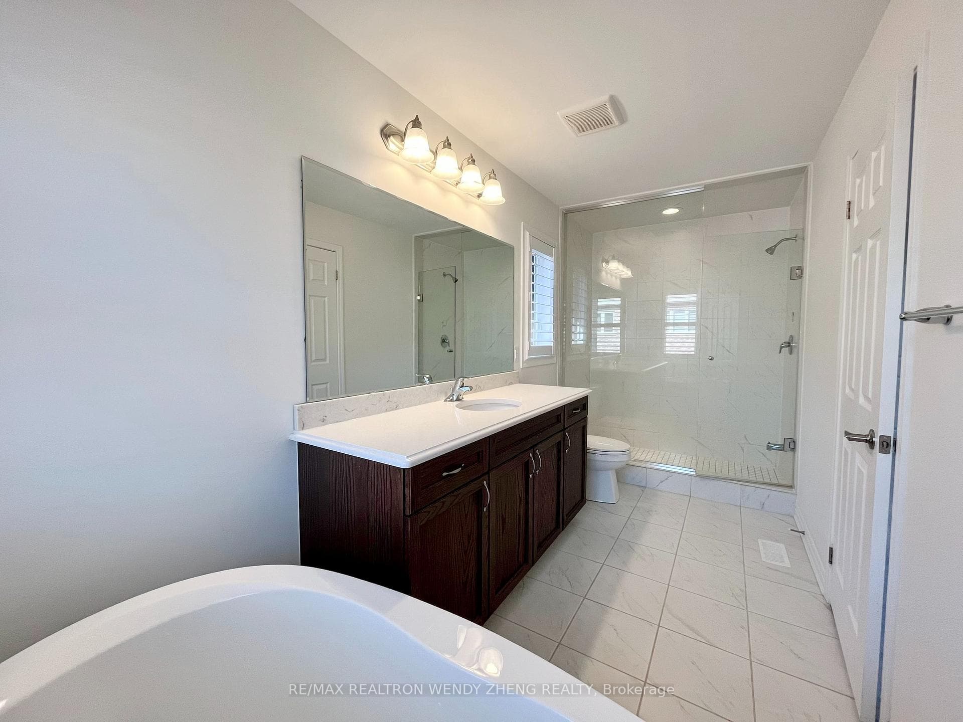 11 Windflower Way photo 10