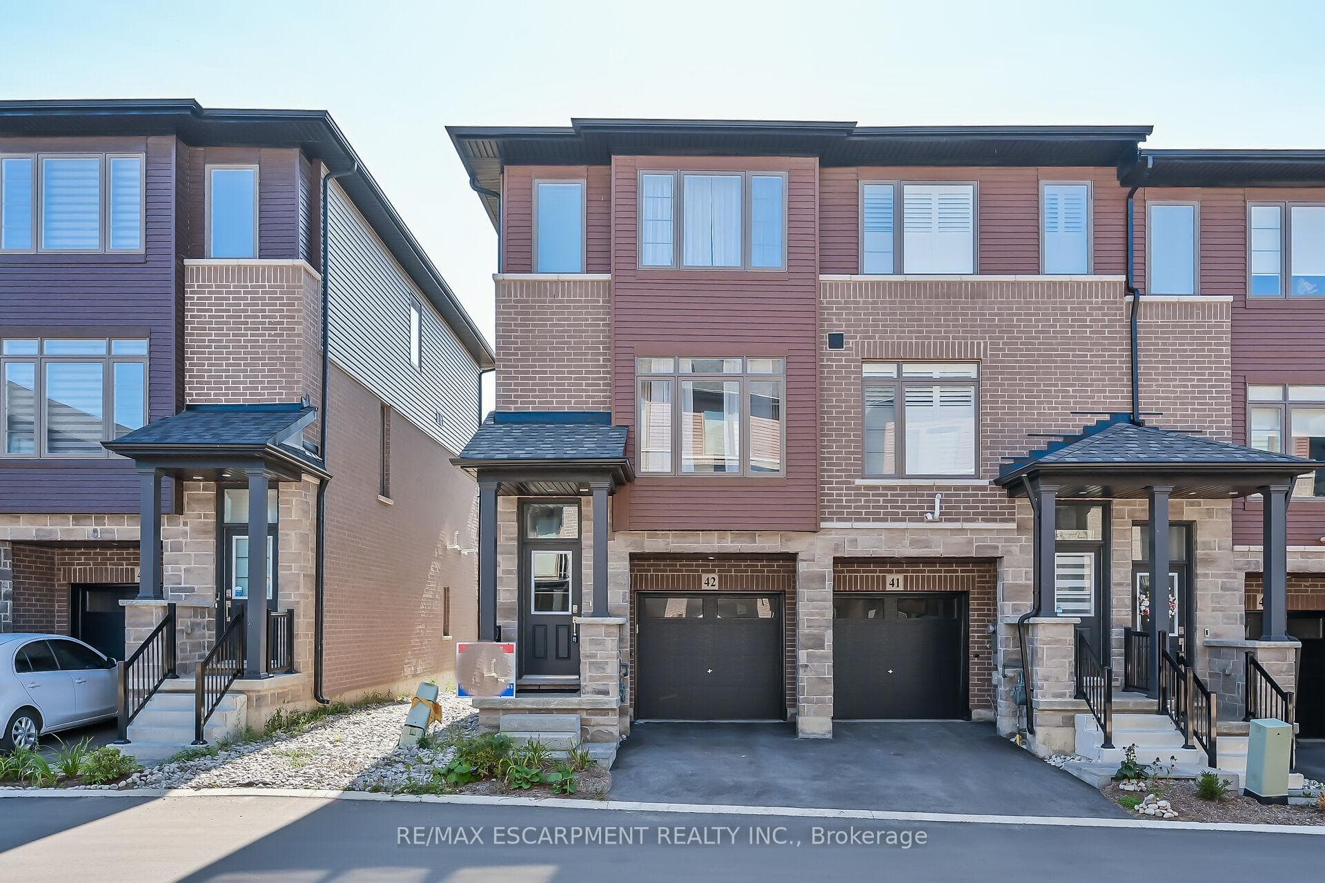 61 Soho Street Unit 42 photo 1