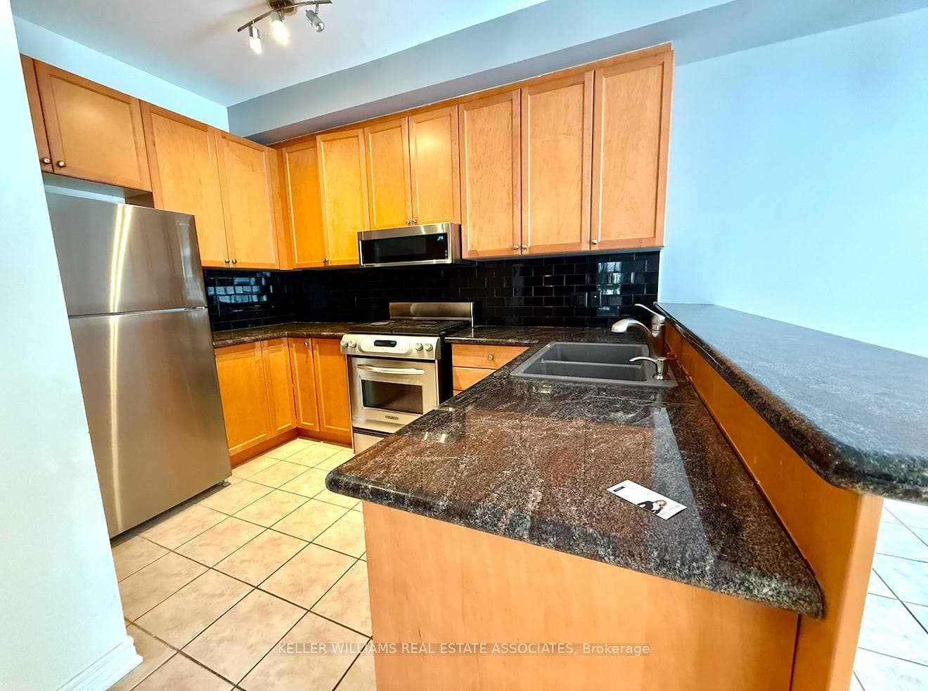 49 Westhampton Way photo 17