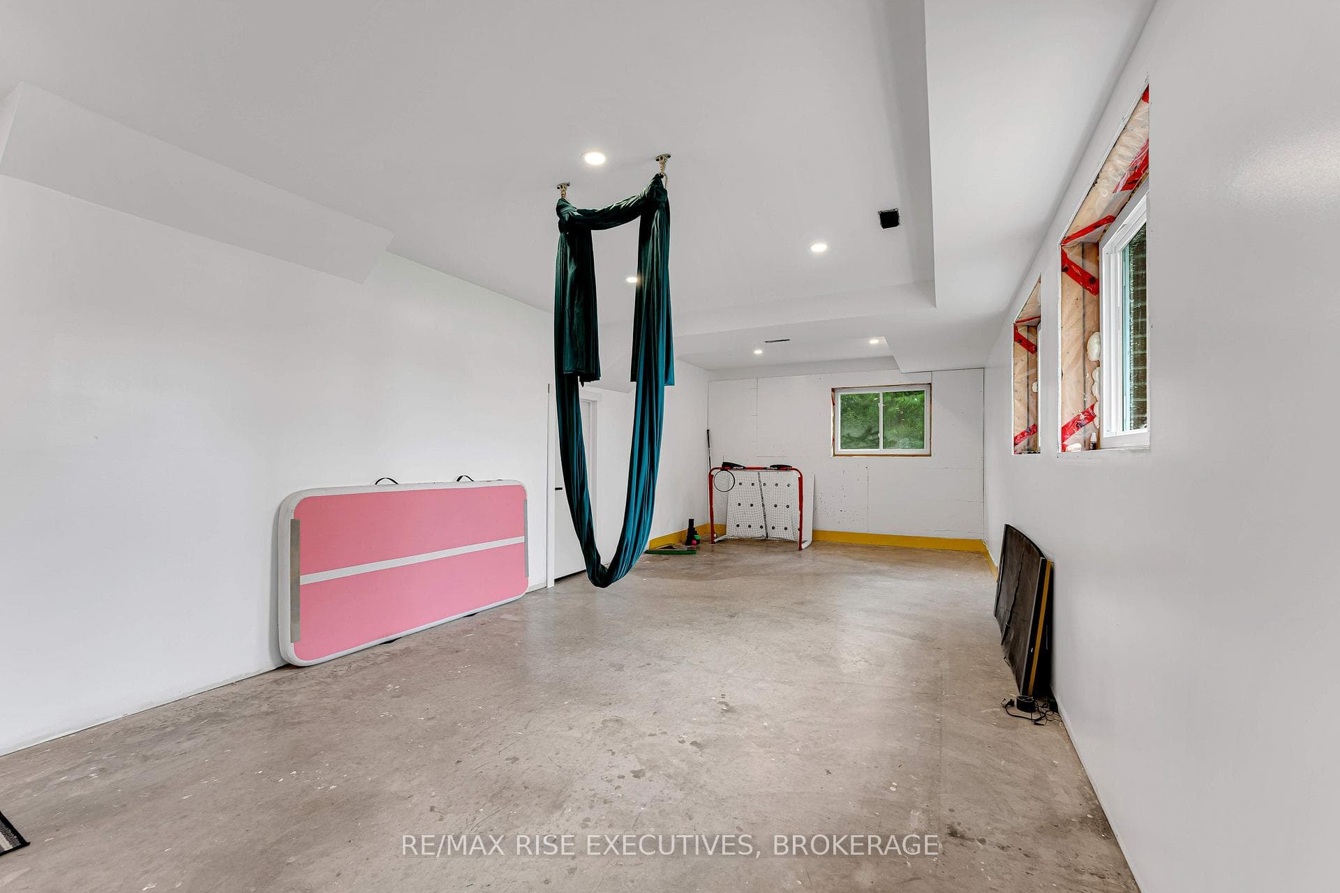 1520 Shore Road photo 32