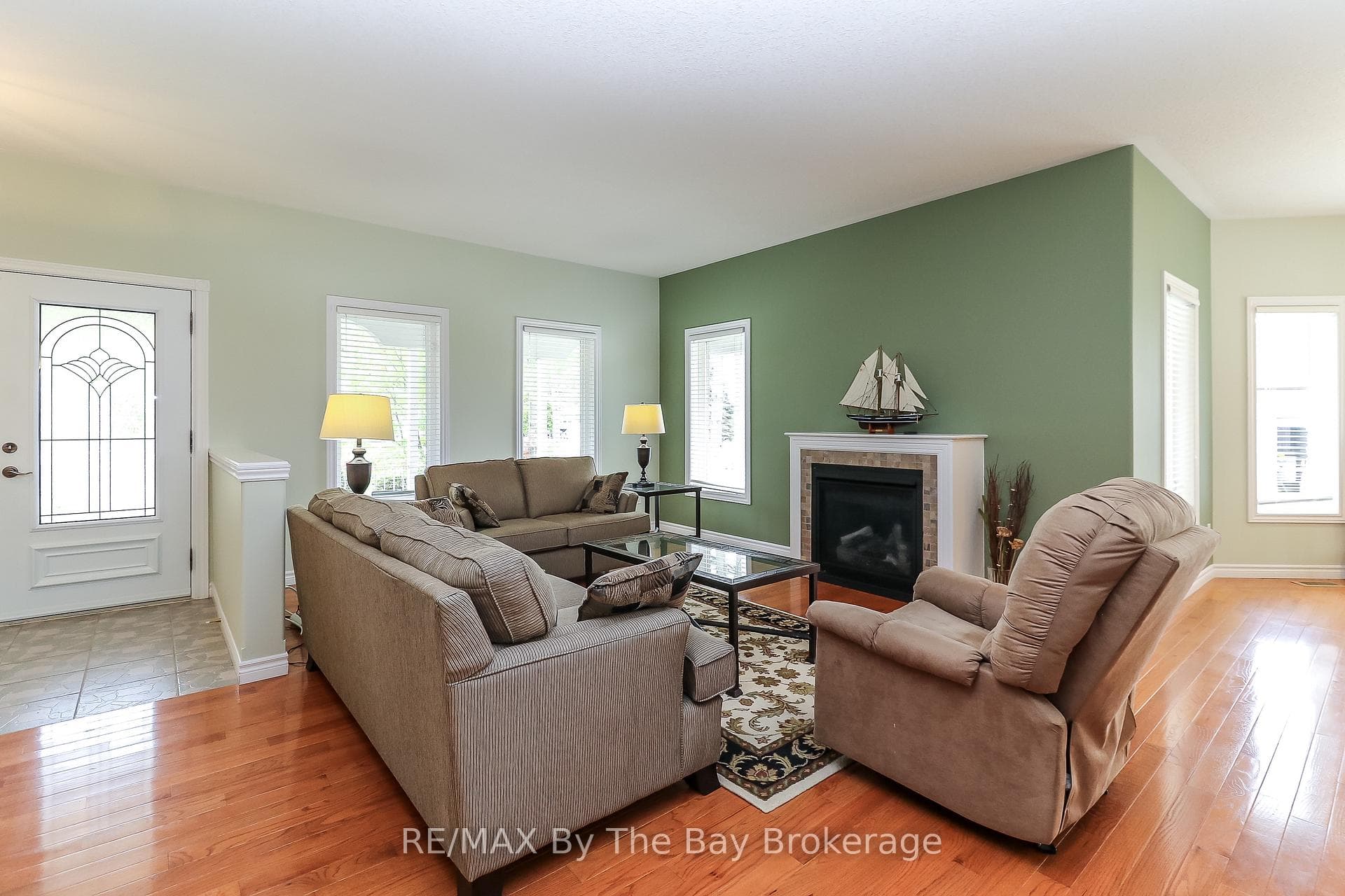 60 Martyn Drive photo 7