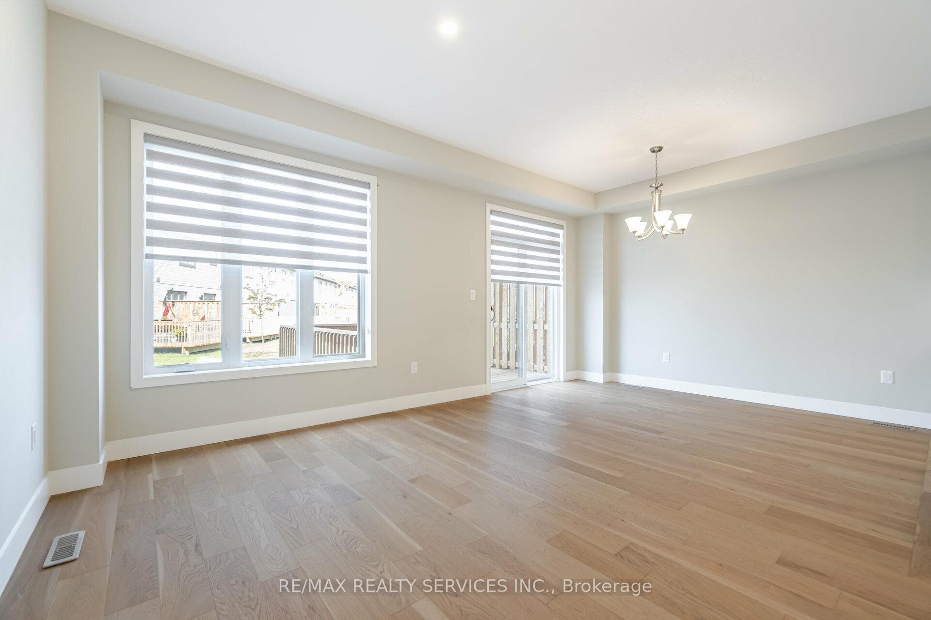713 Chelton Road photo 11