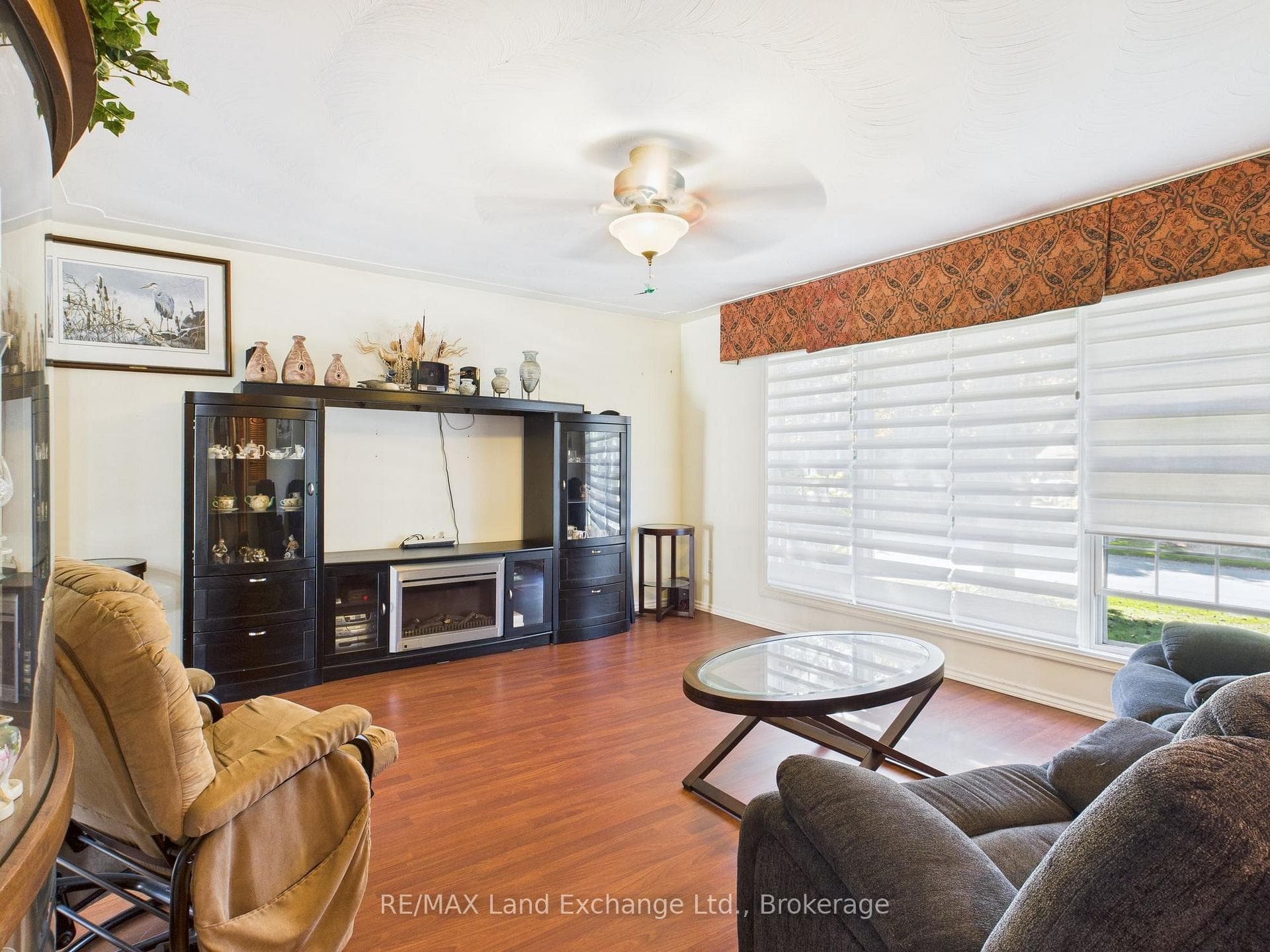 211 Nelson Street photo 4