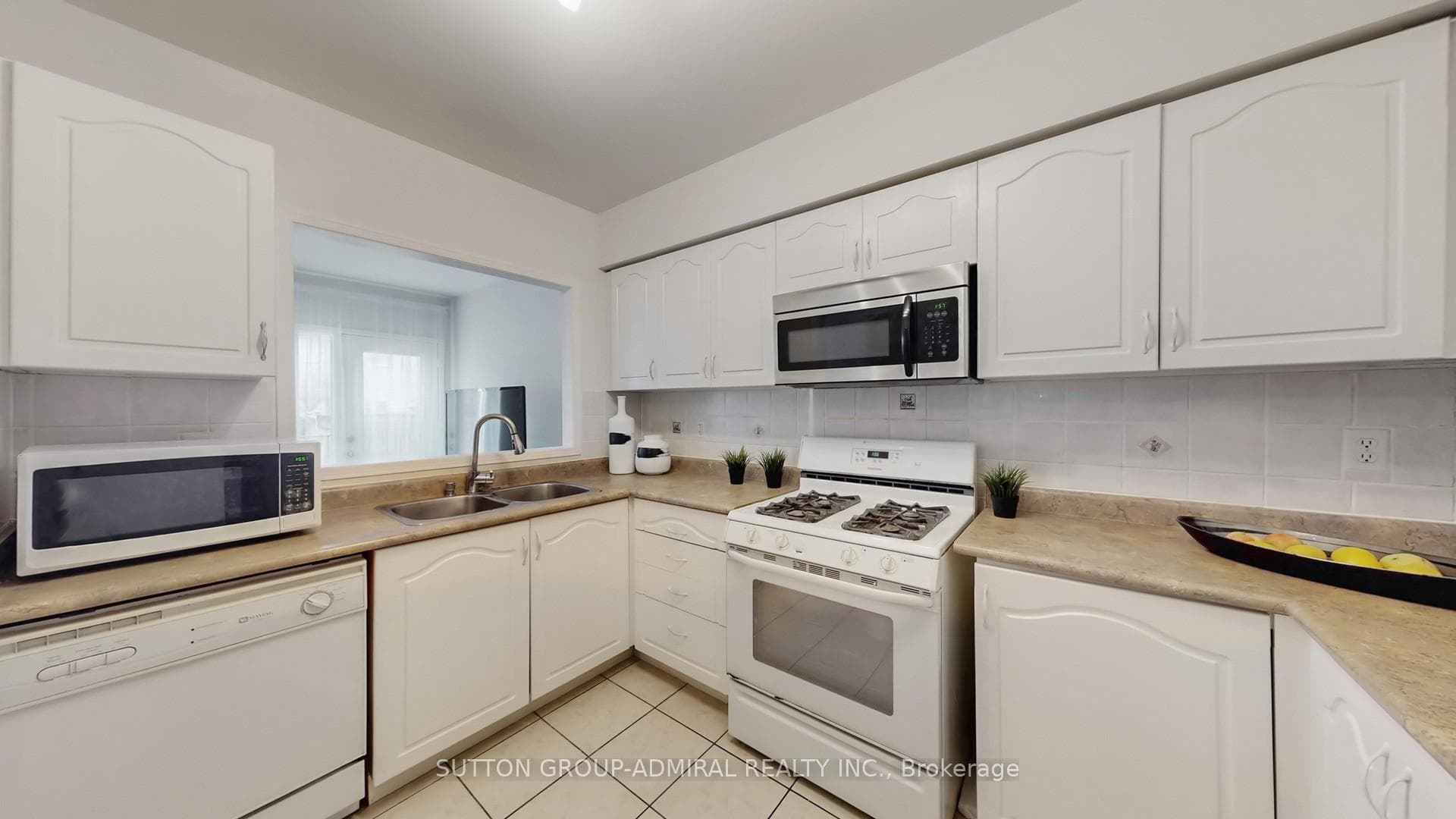 78 Camino Drive photo 9