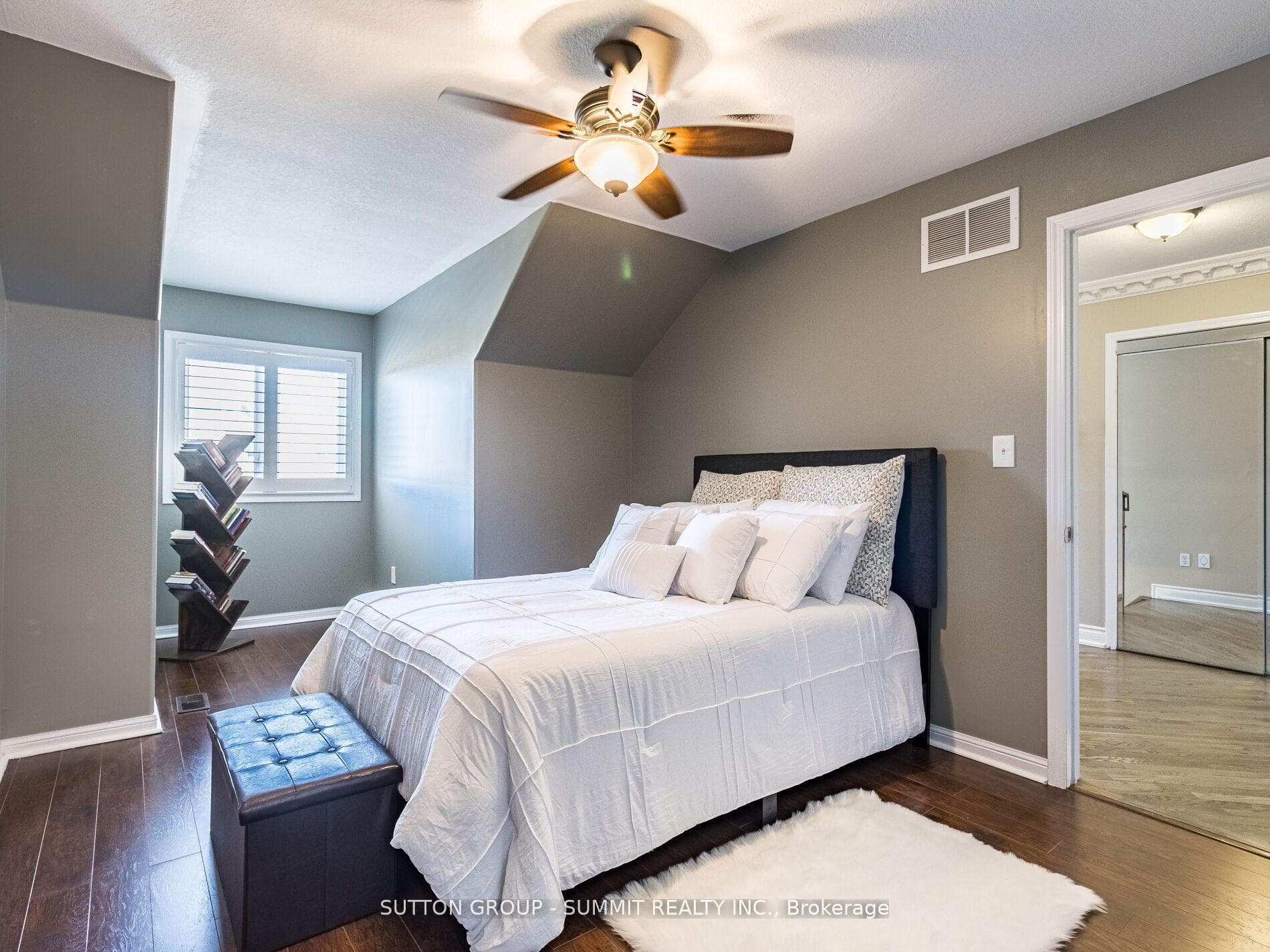 203 Brisdale Drive photo 26